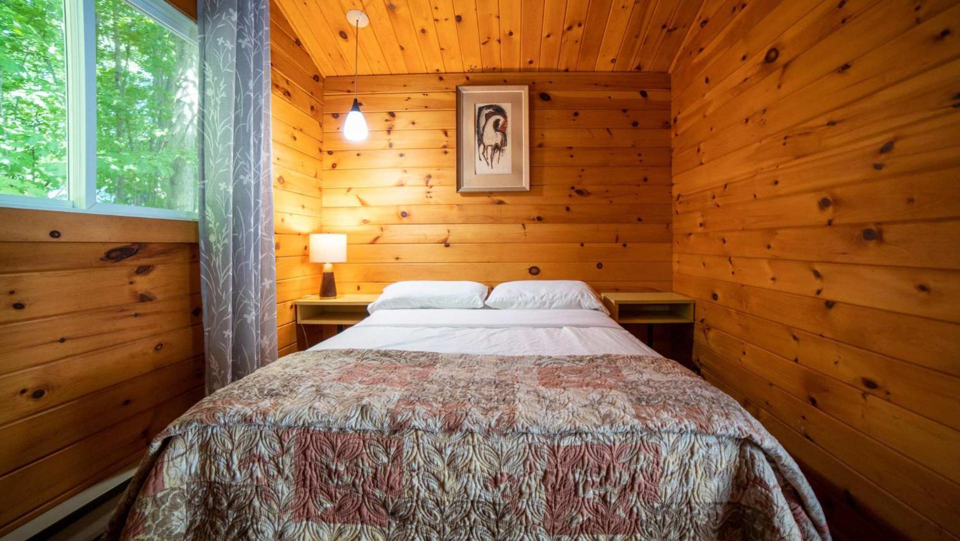 Lake Muskoka 3-bdrm Cottage - Pier 100 #70