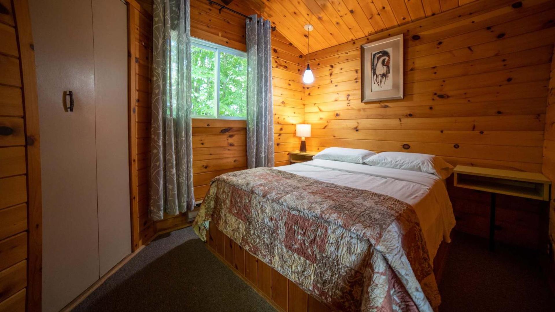 Lake Muskoka 3-bdrm Cottage - Pier 100 #70