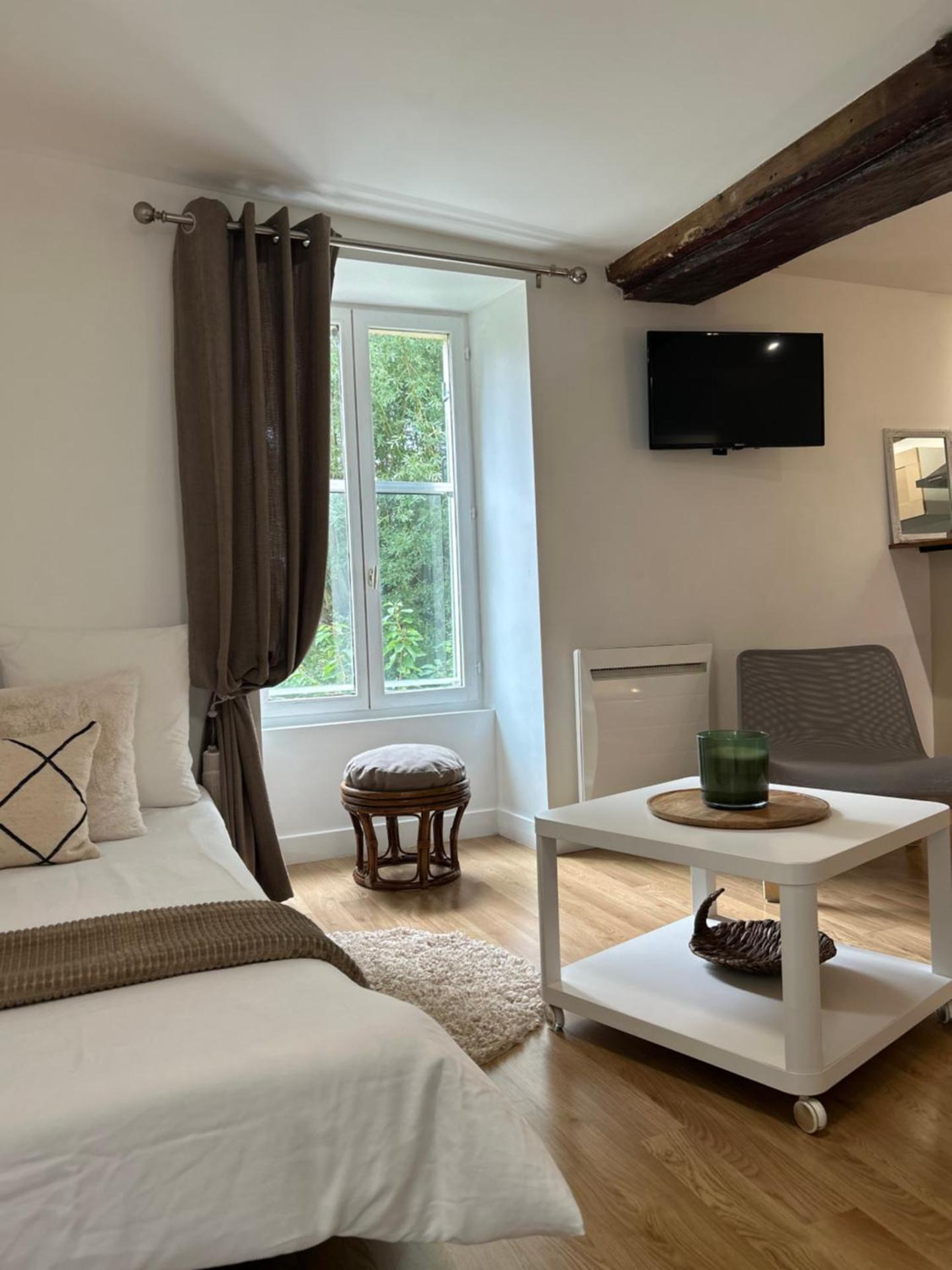 Le Grand Studio De Septeuil 27m2