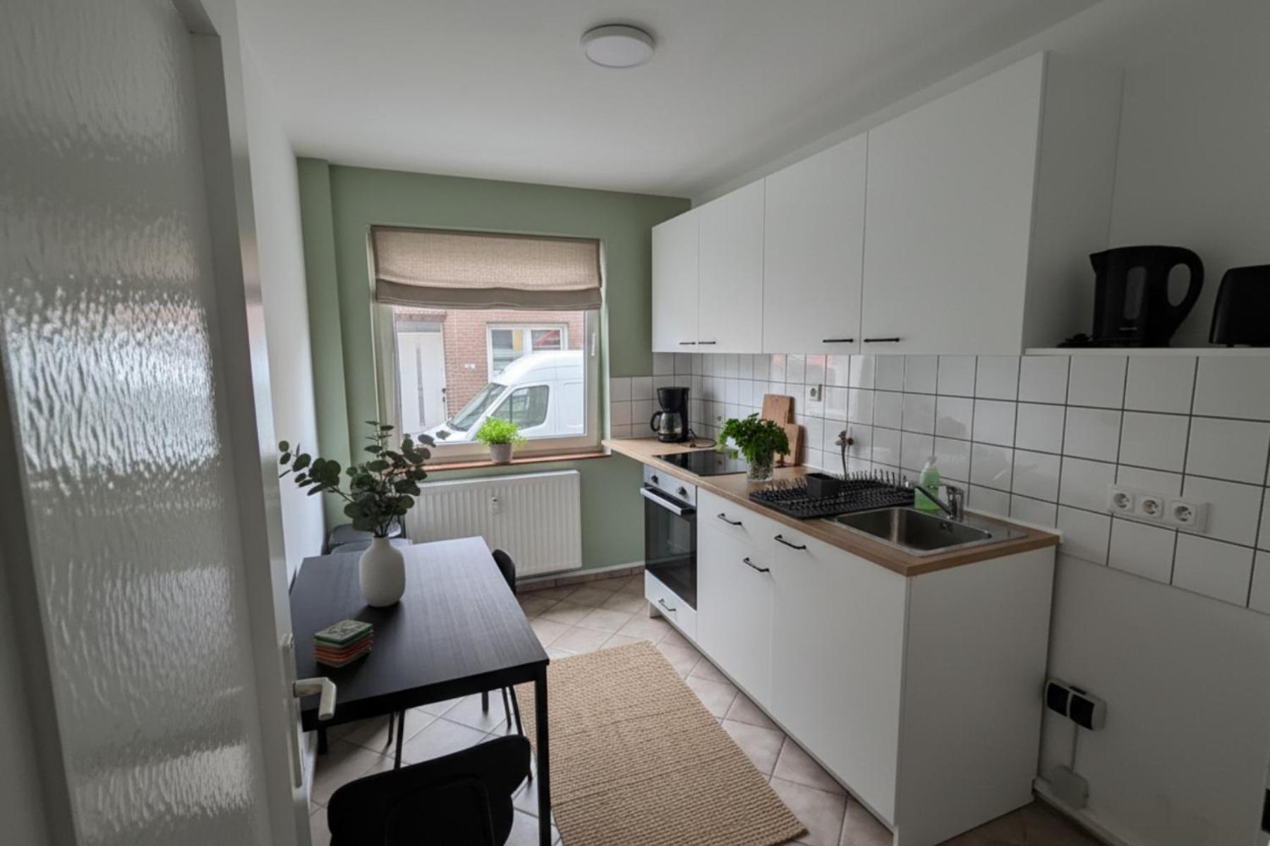 L21-Apartment Geilenkirchen OT Teveren, 3 Zimmer, 6 Betten, Standardisierte Ausstattung, ideal für Reisende, Pendler, Familien