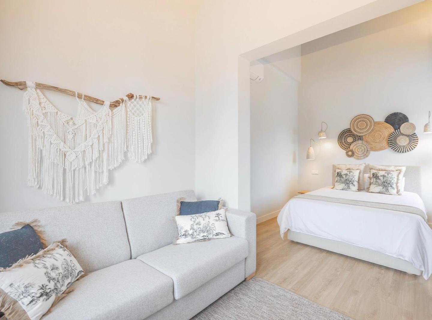 Photo of the whole room