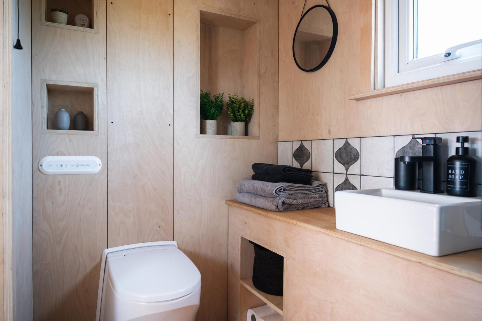 White House Hideaway