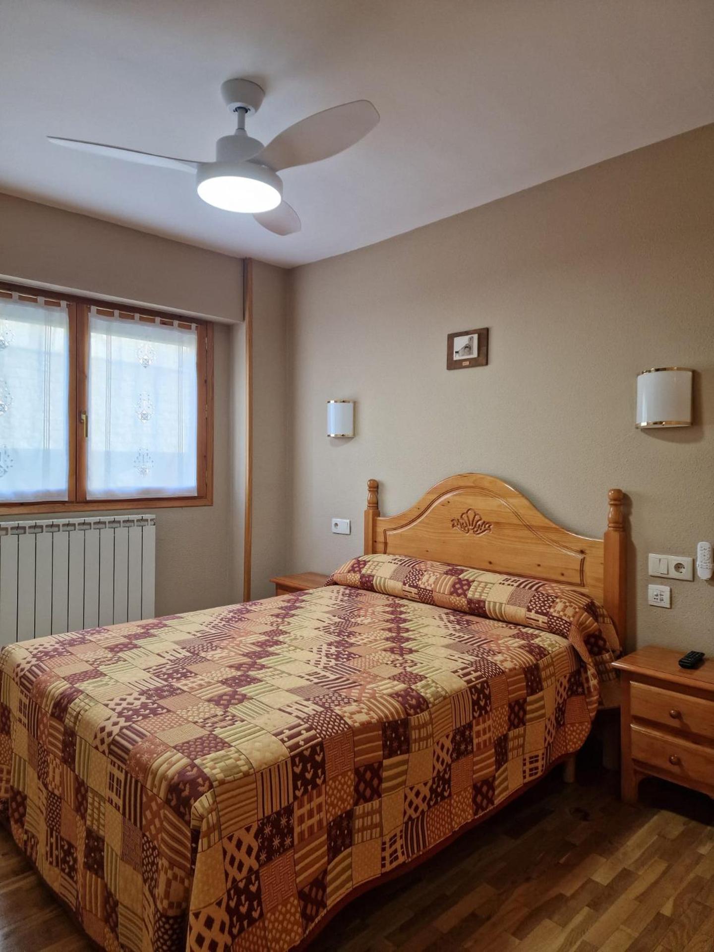 Hostal Valle De Tena