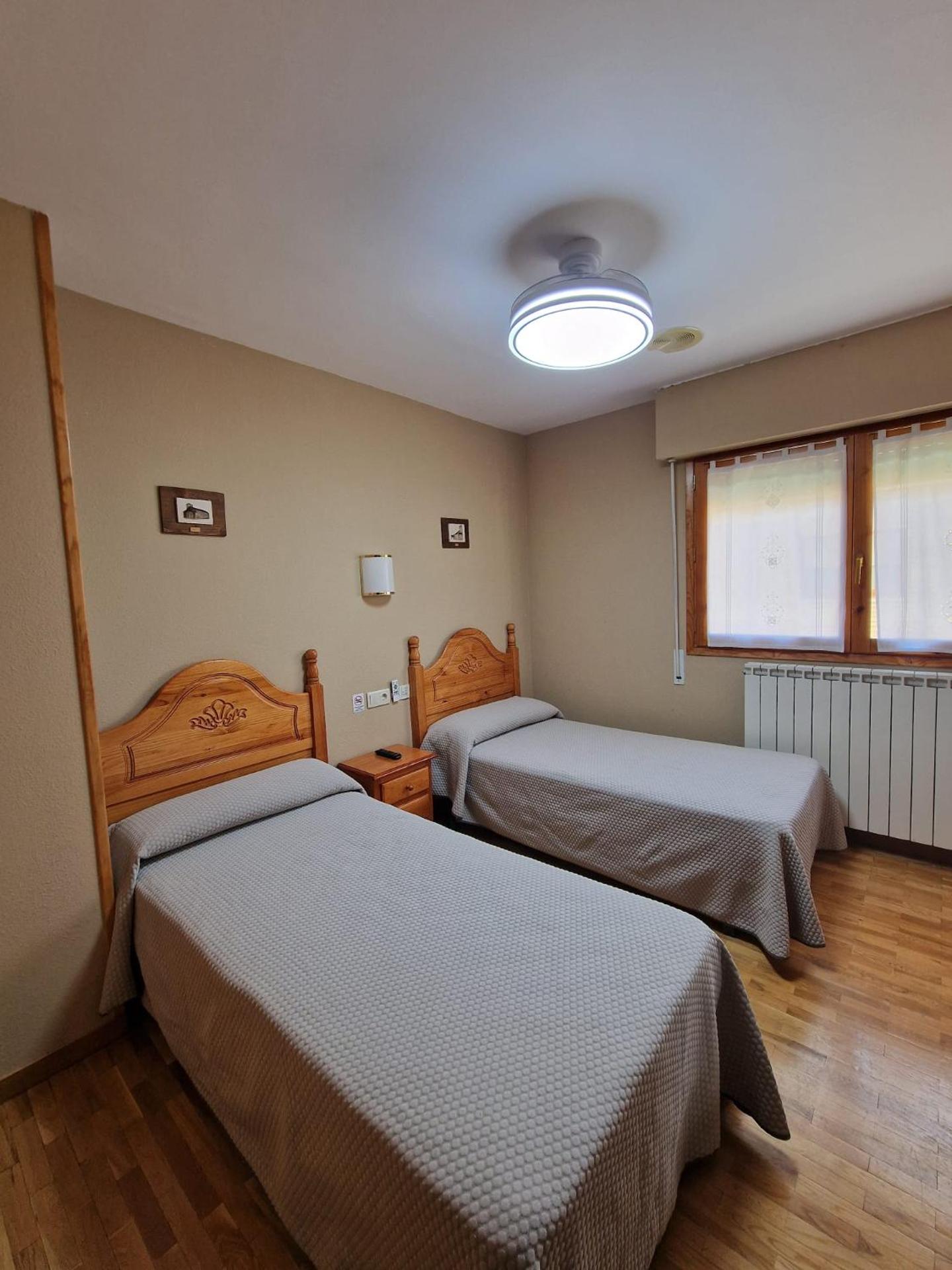 Hostal Valle De Tena