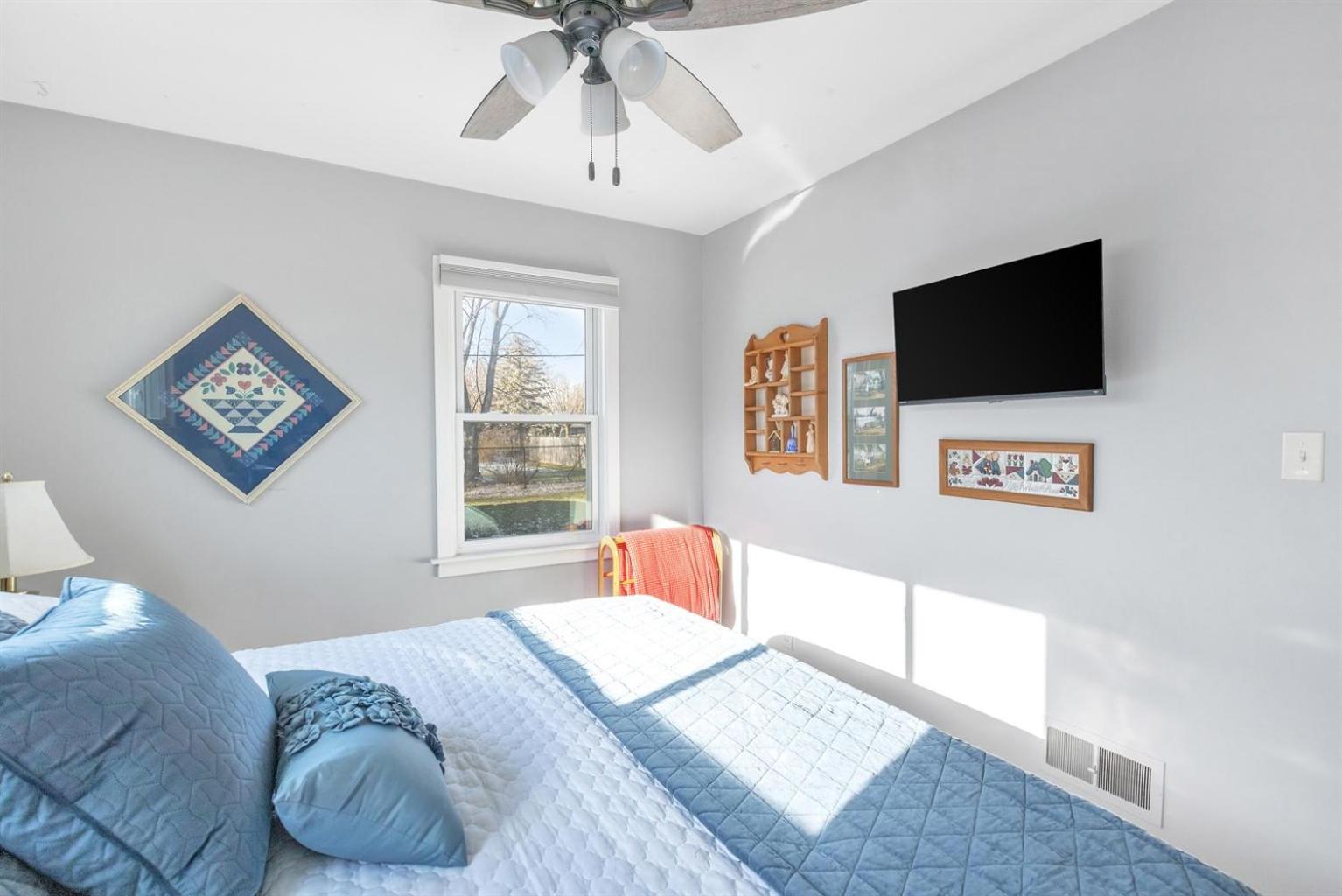 True Bed - and Breakfast! - made fresh by Grandma