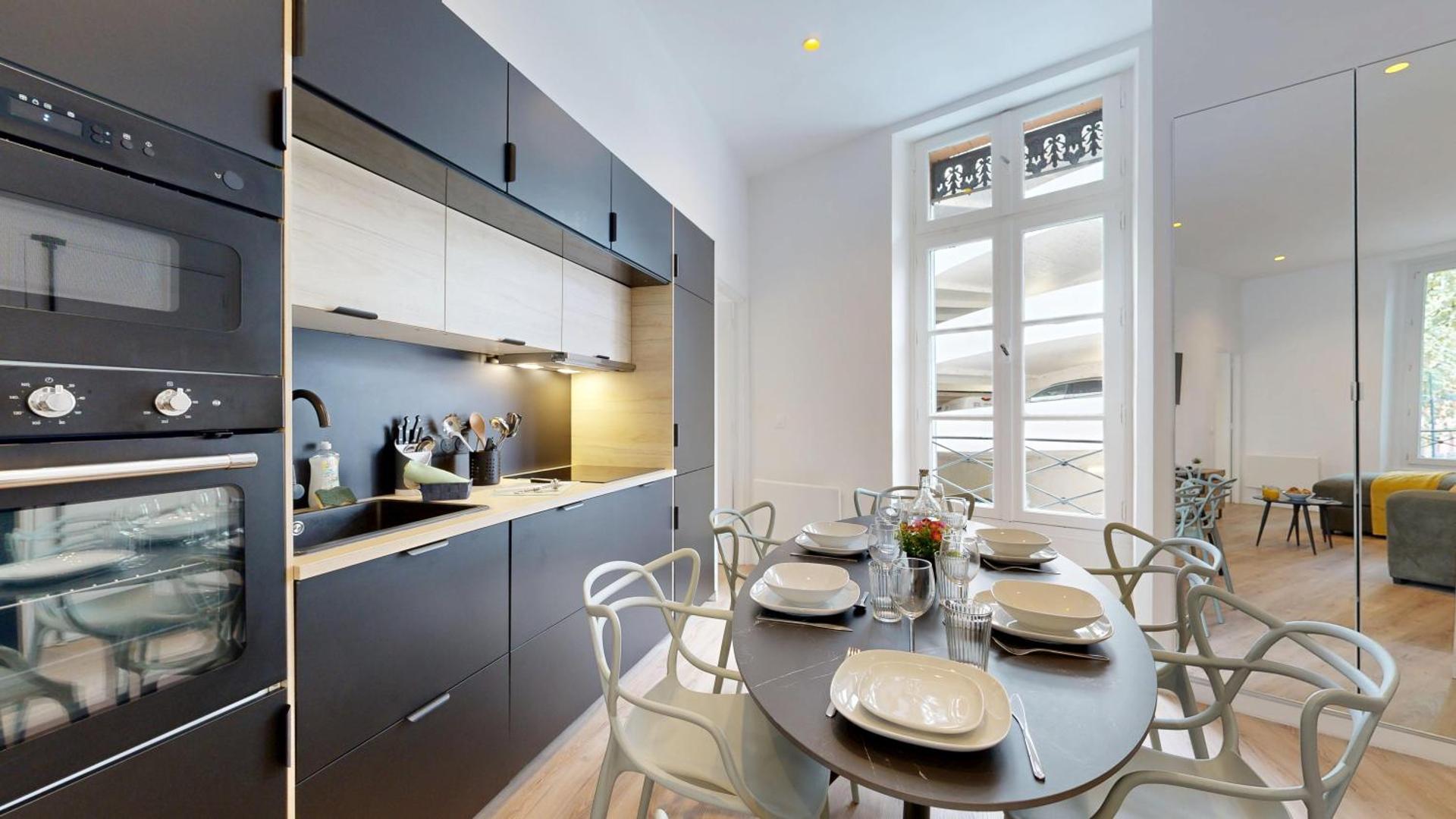 Kitchen or kitchenette