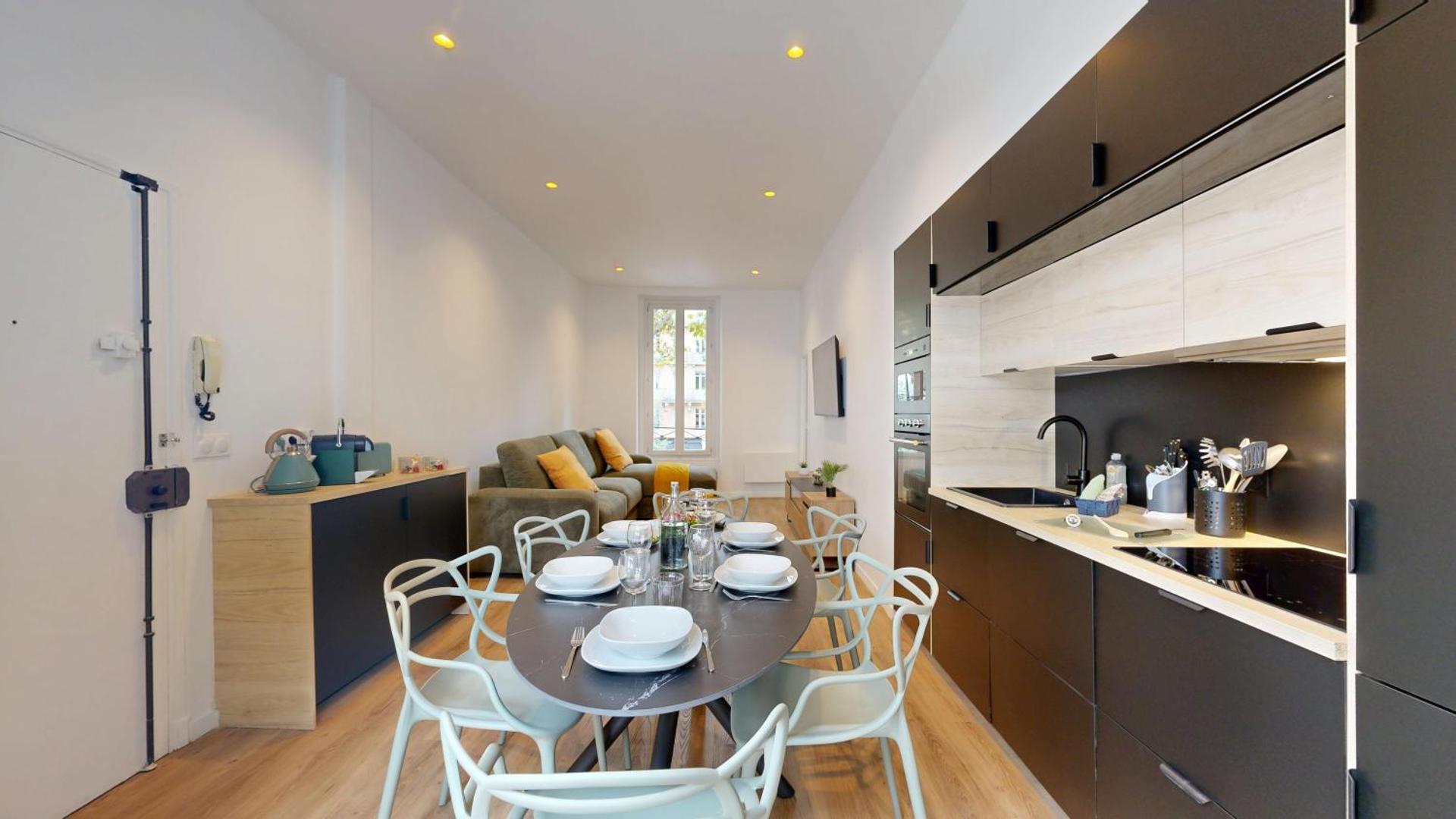 Kitchen or kitchenette