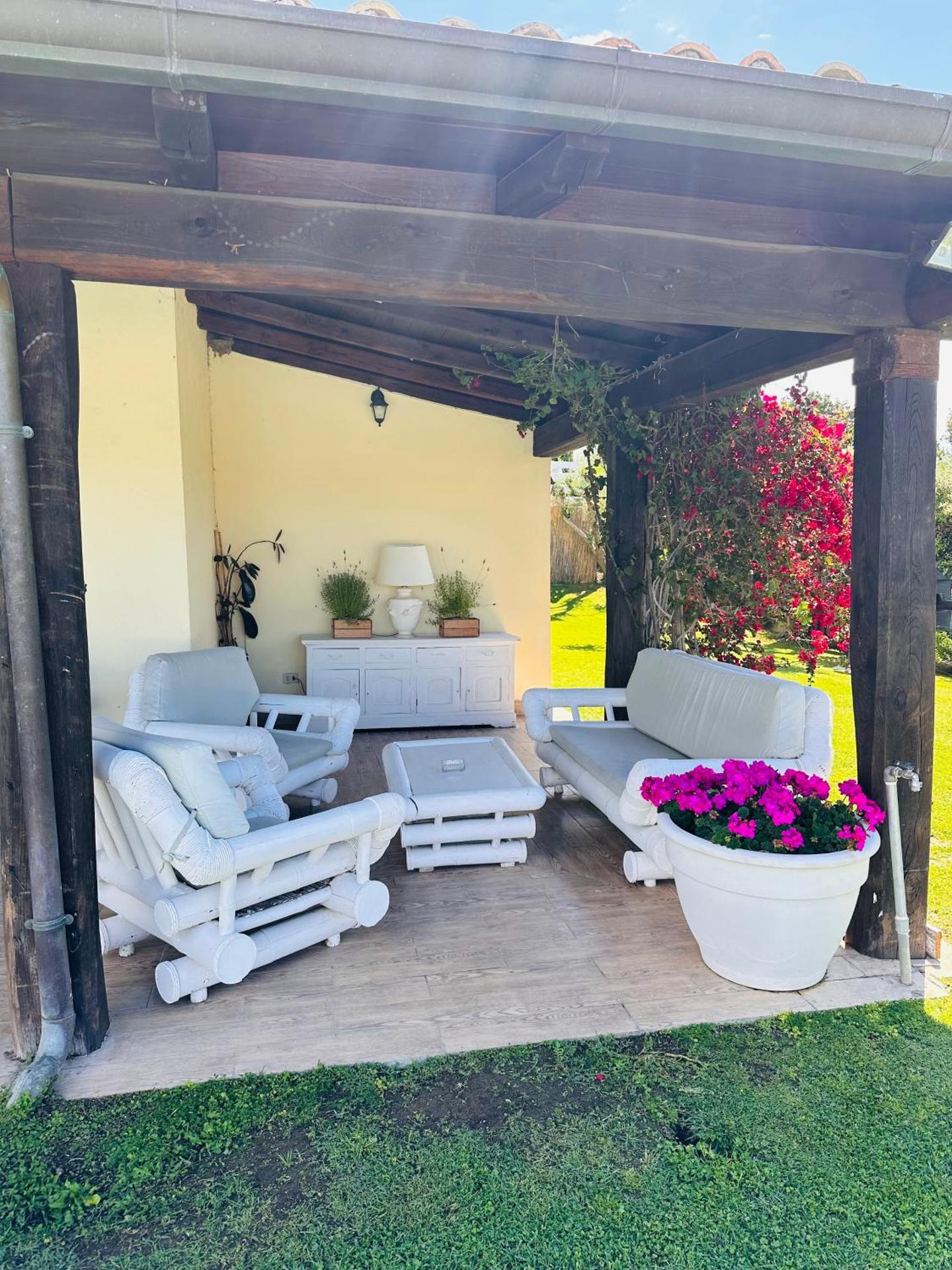 Chanel Garden Relaxation Home