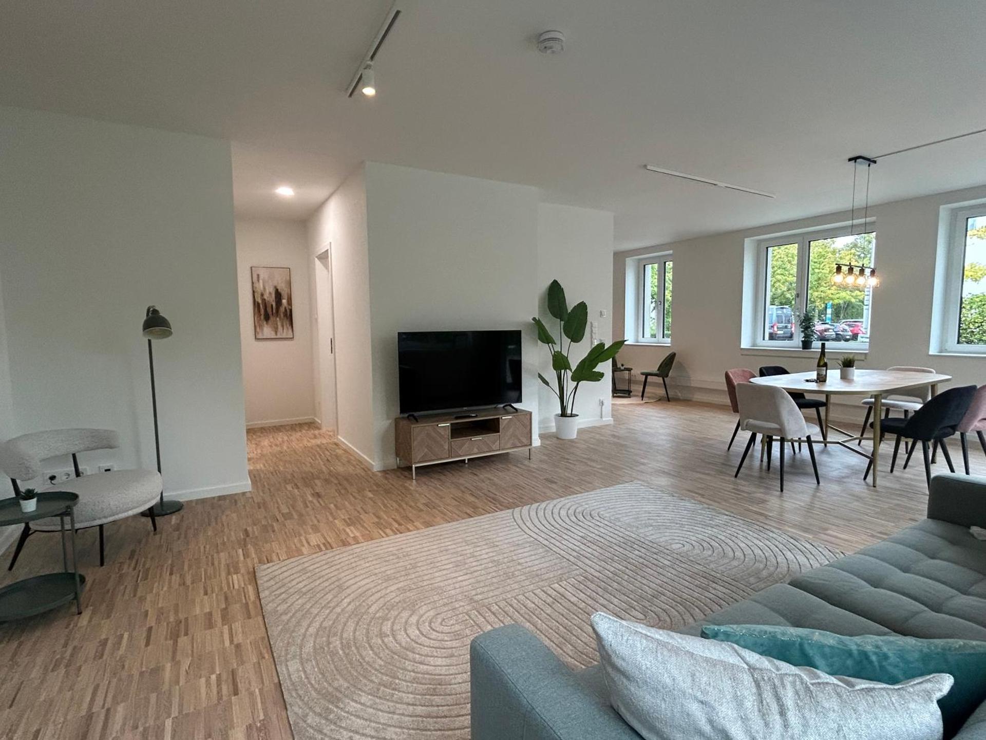 Communal lounge/ TV room