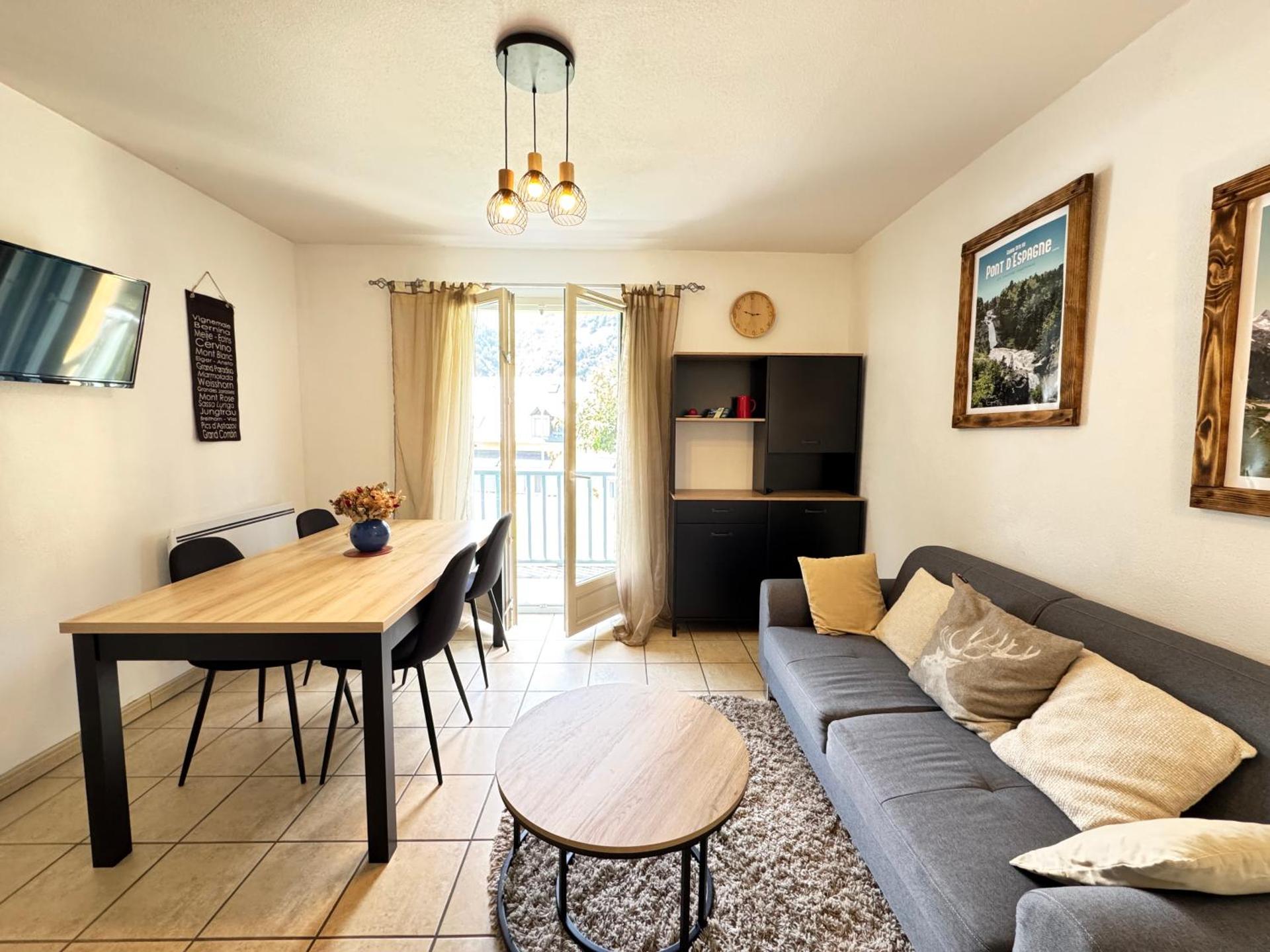 Appartement 2 chambres mezzanine 6P - Parking - balcon - vue