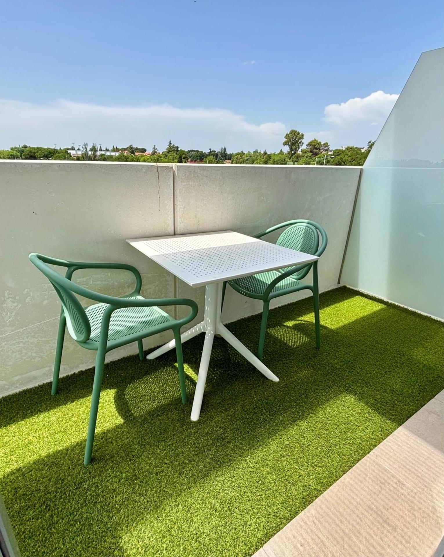 Student Experience Madrid Pozuelo - Luxury Hostel