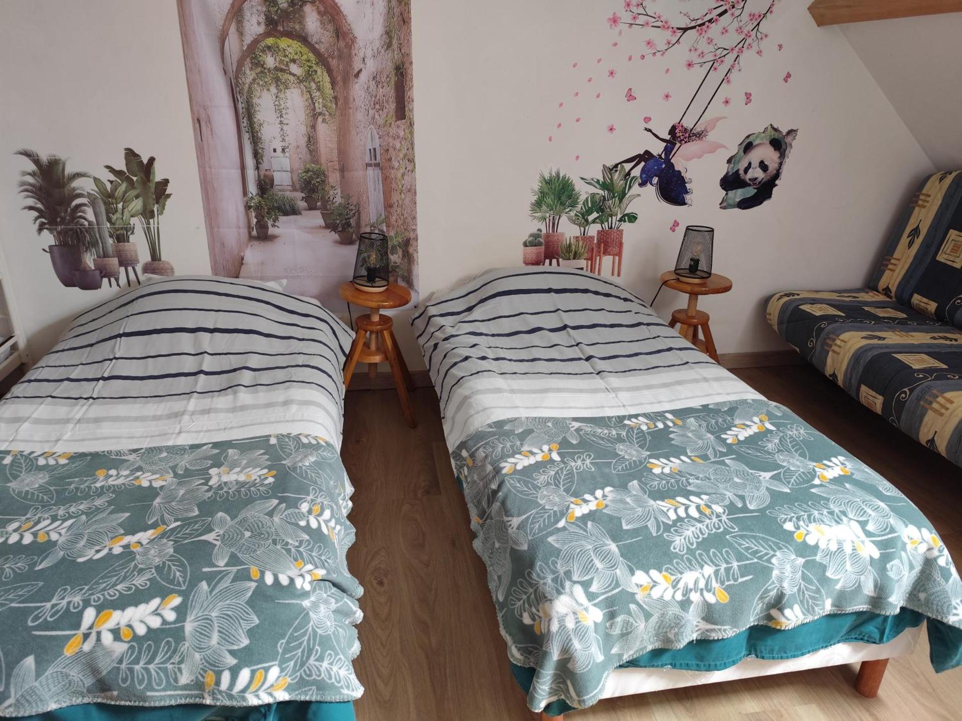 Gîtelabaronnaise avec piscine chauffée prés parc Asterix