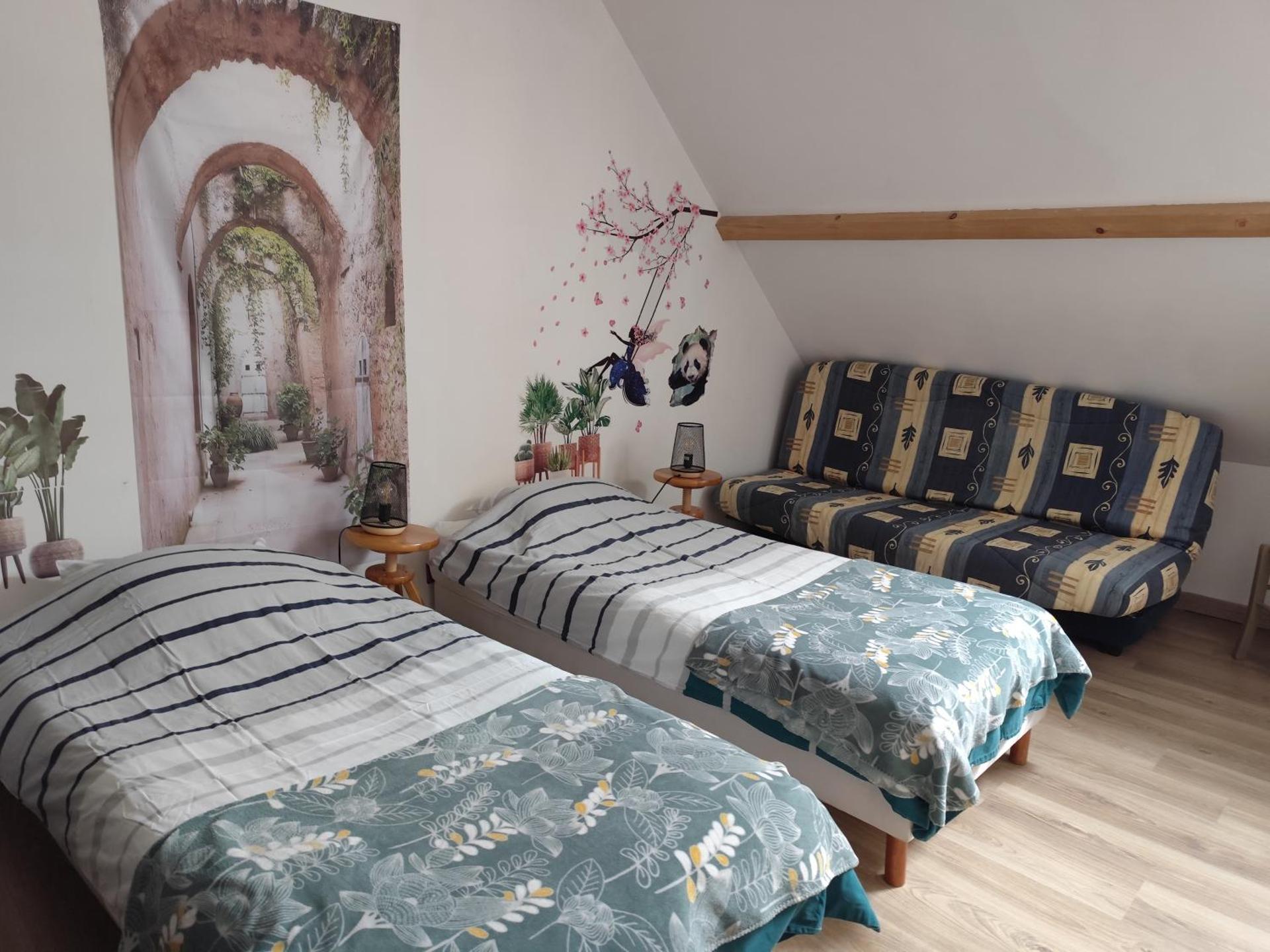 Gîtelabaronnaise avec piscine chauffée prés parc Asterix