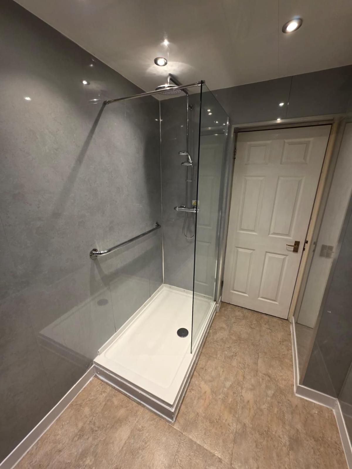 Familienzimmer mit Bad