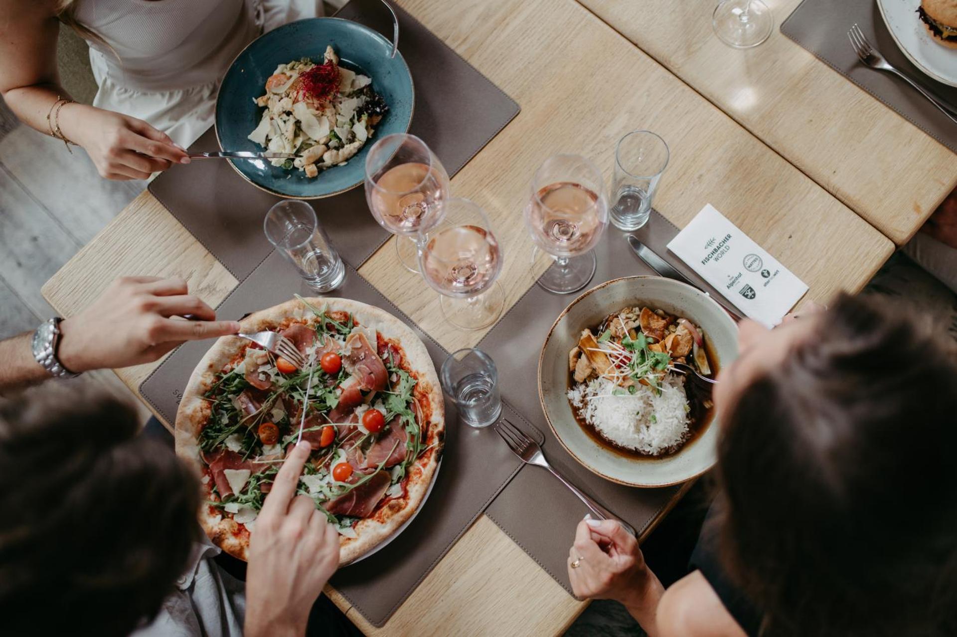 Restaurant/places to eat