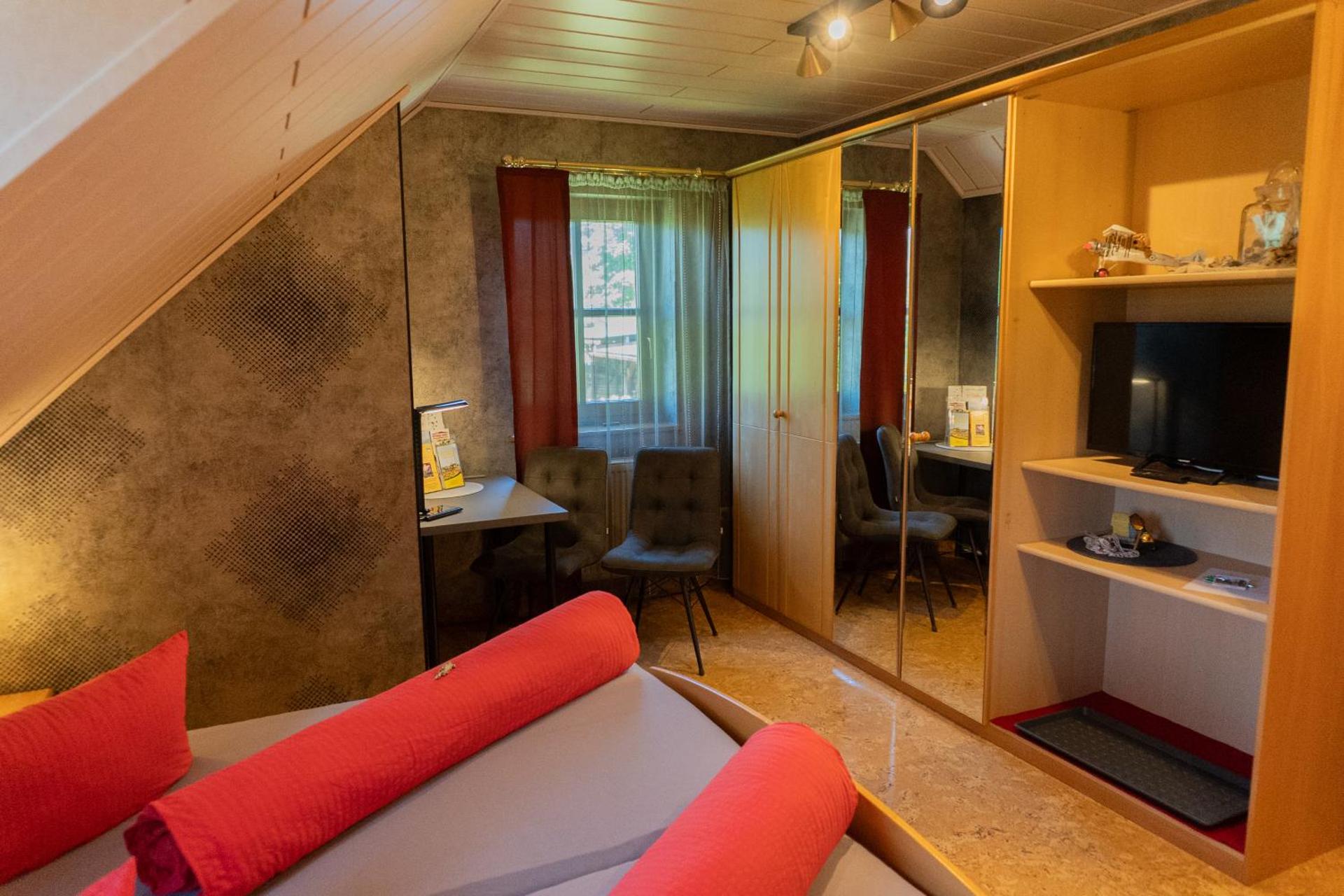 Photo of the whole room