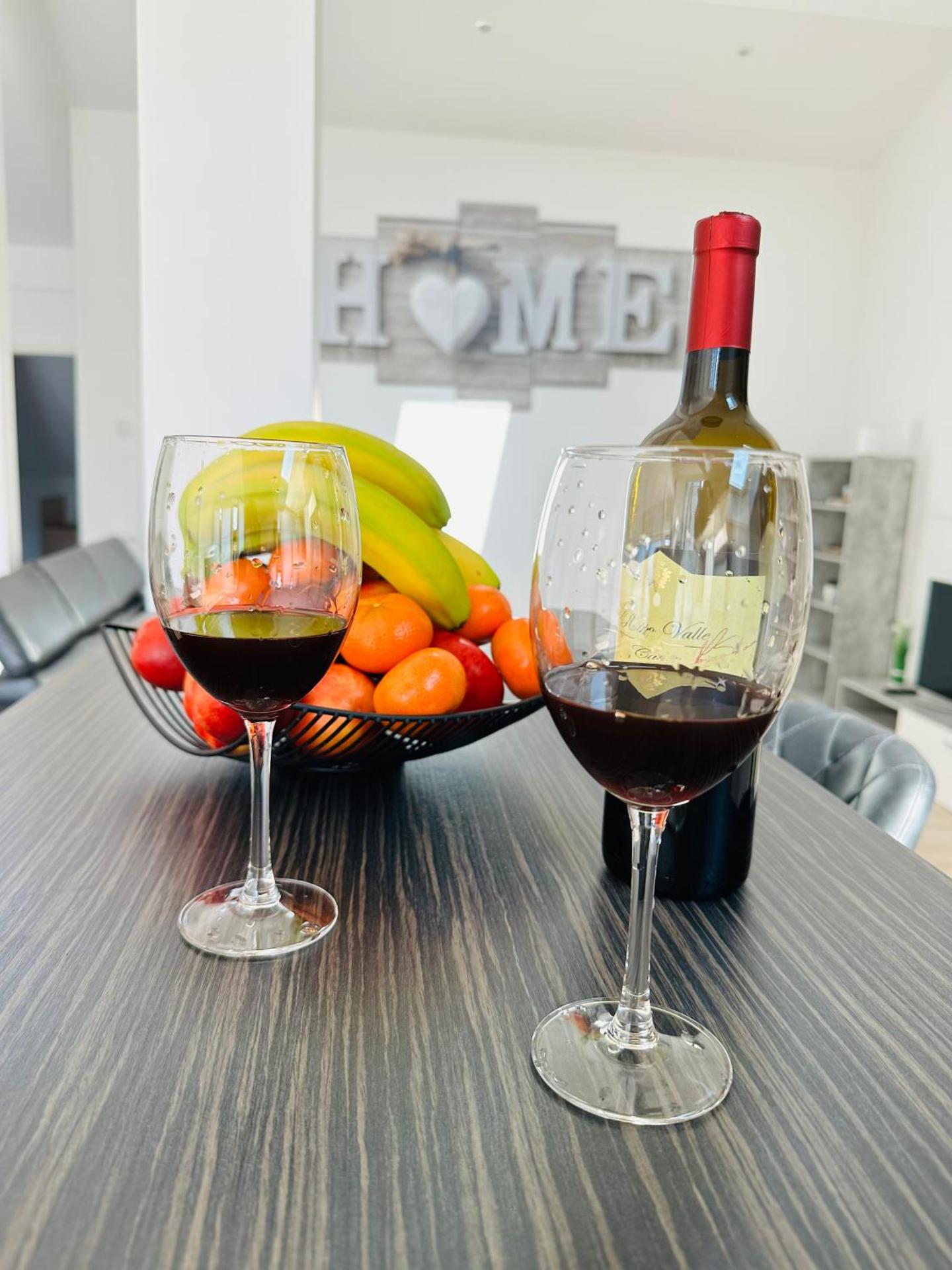 Große Ferienwohnung Gästehaus NEUBAU Merzig 120m2