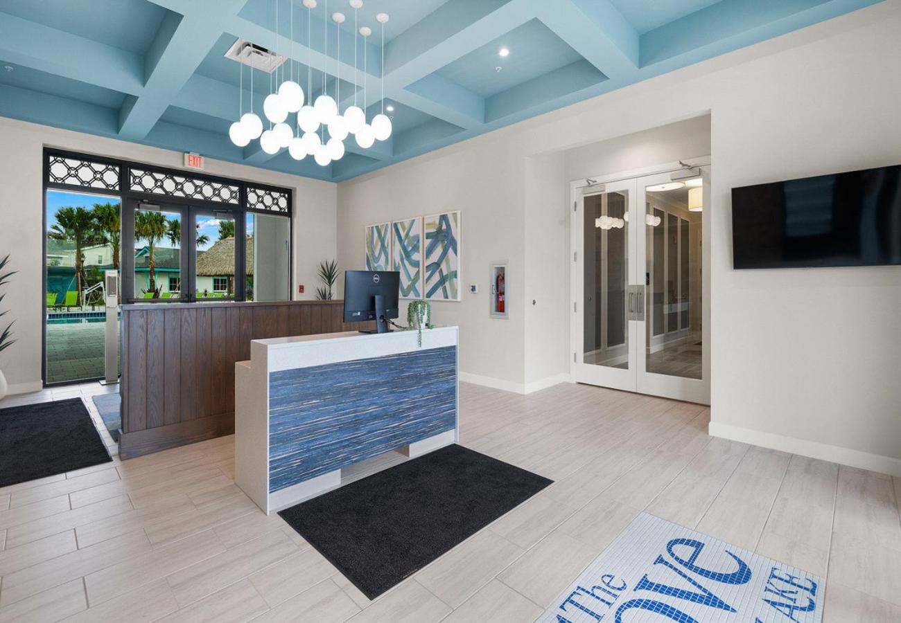 Stunning Townhouses 5 Minutes away Disney!