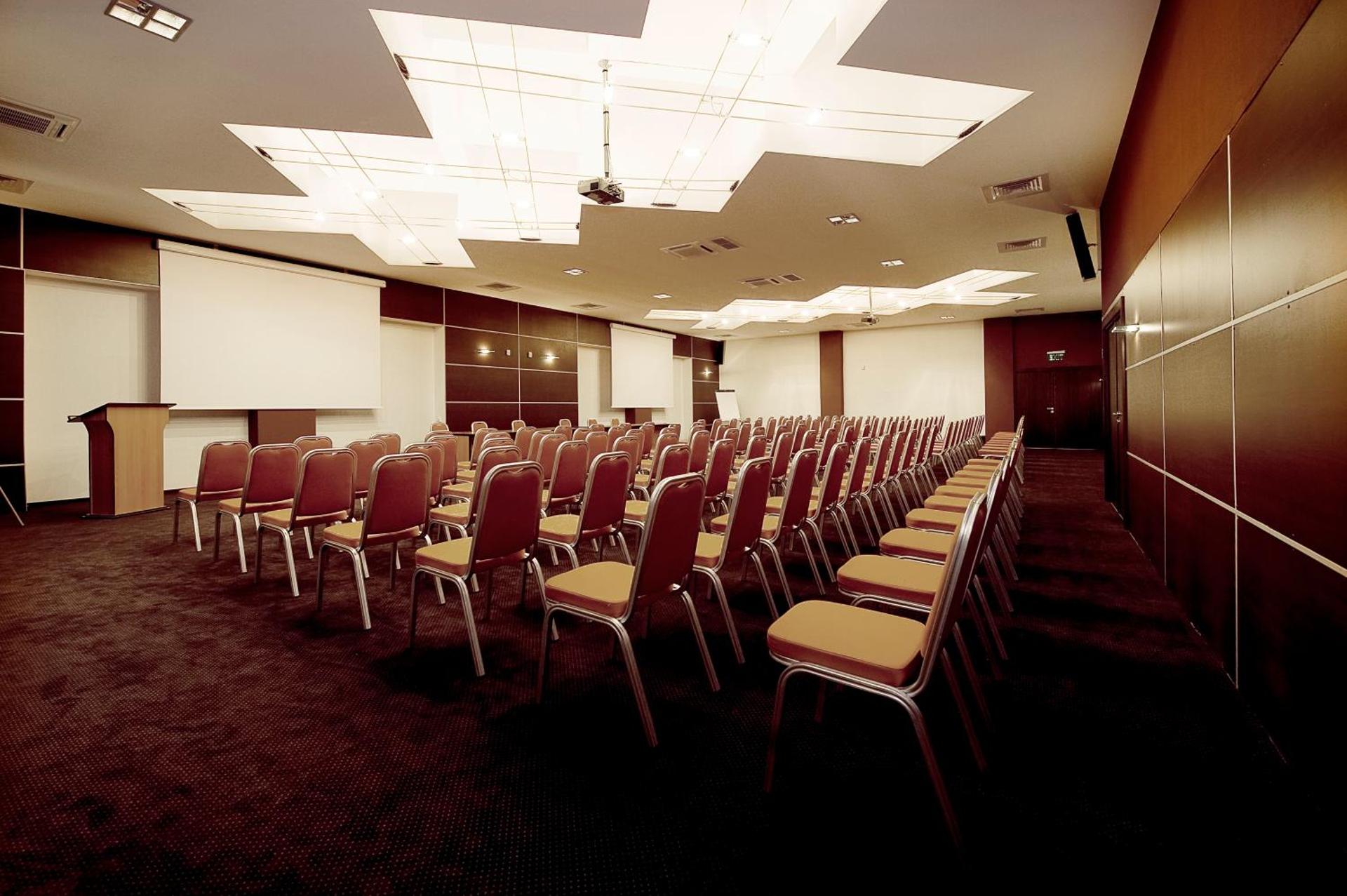 Meeting/conference room