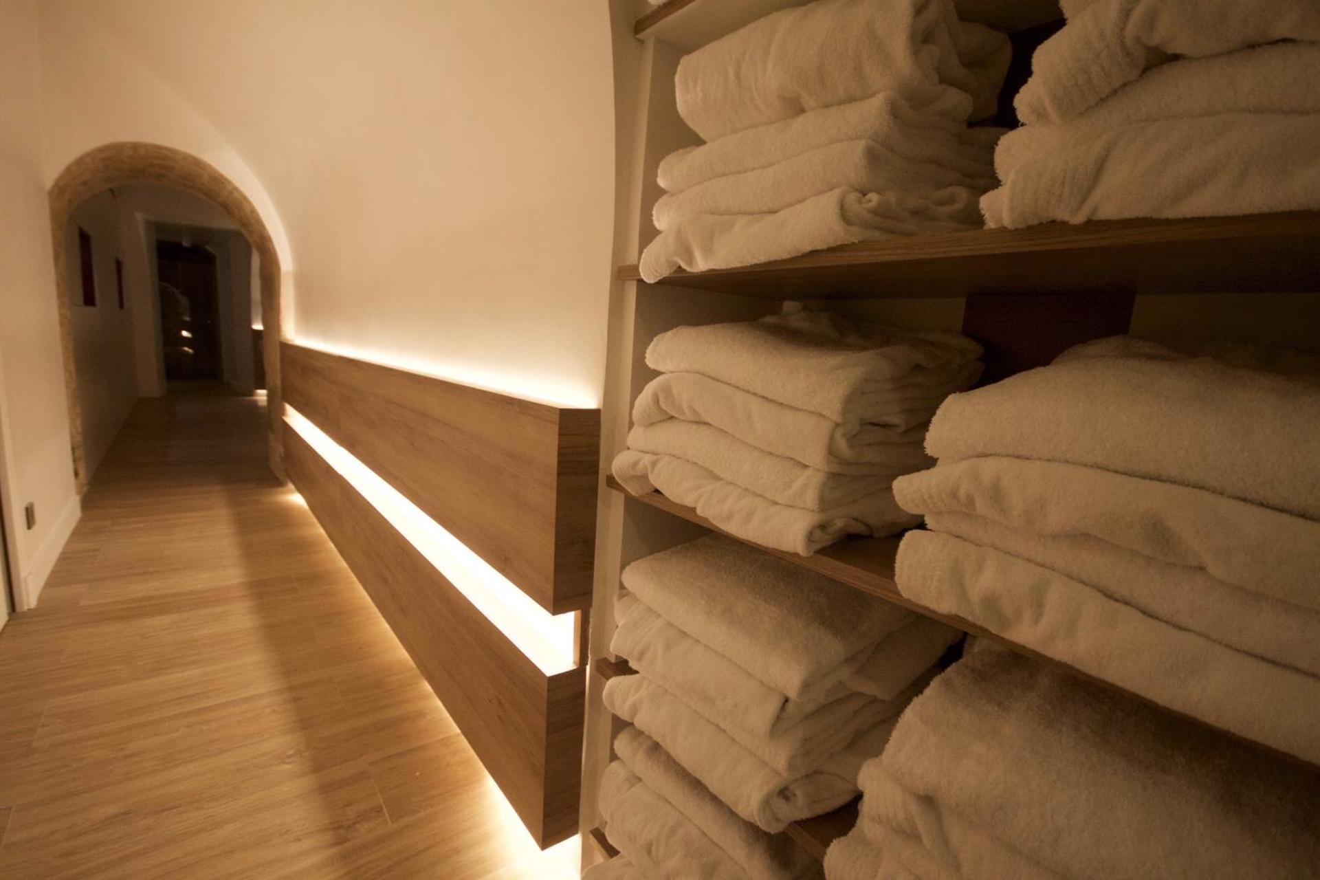 Spa and wellness centre/facilities