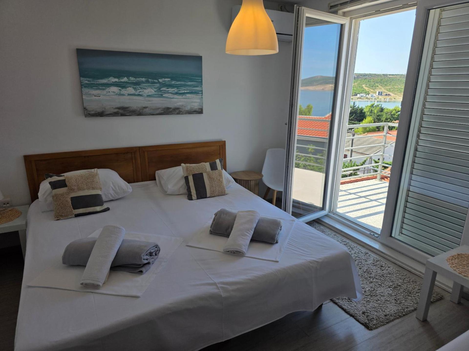 Triple Room with Balcony and Sea View