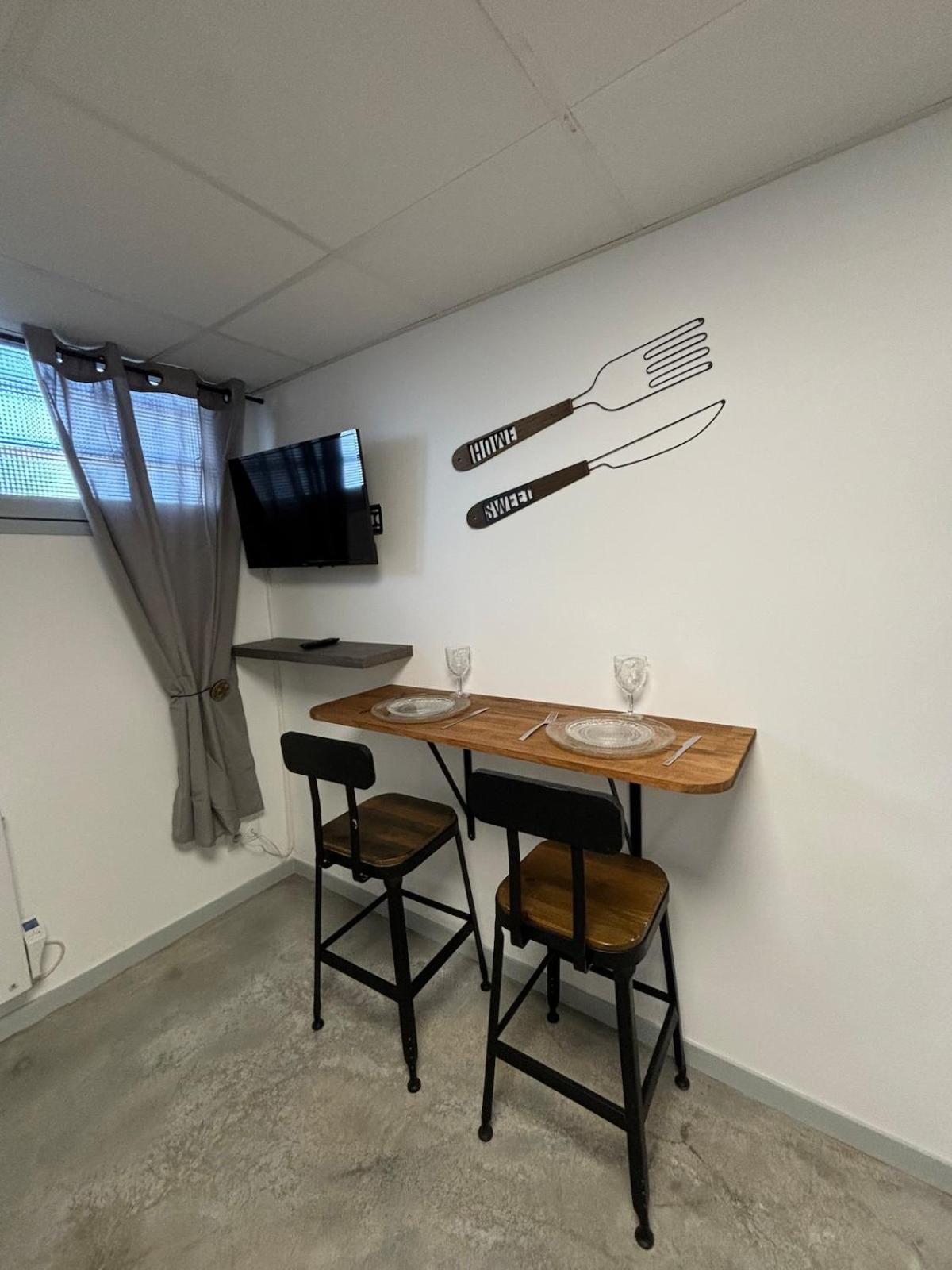 Studio, quiet and secure in ZA