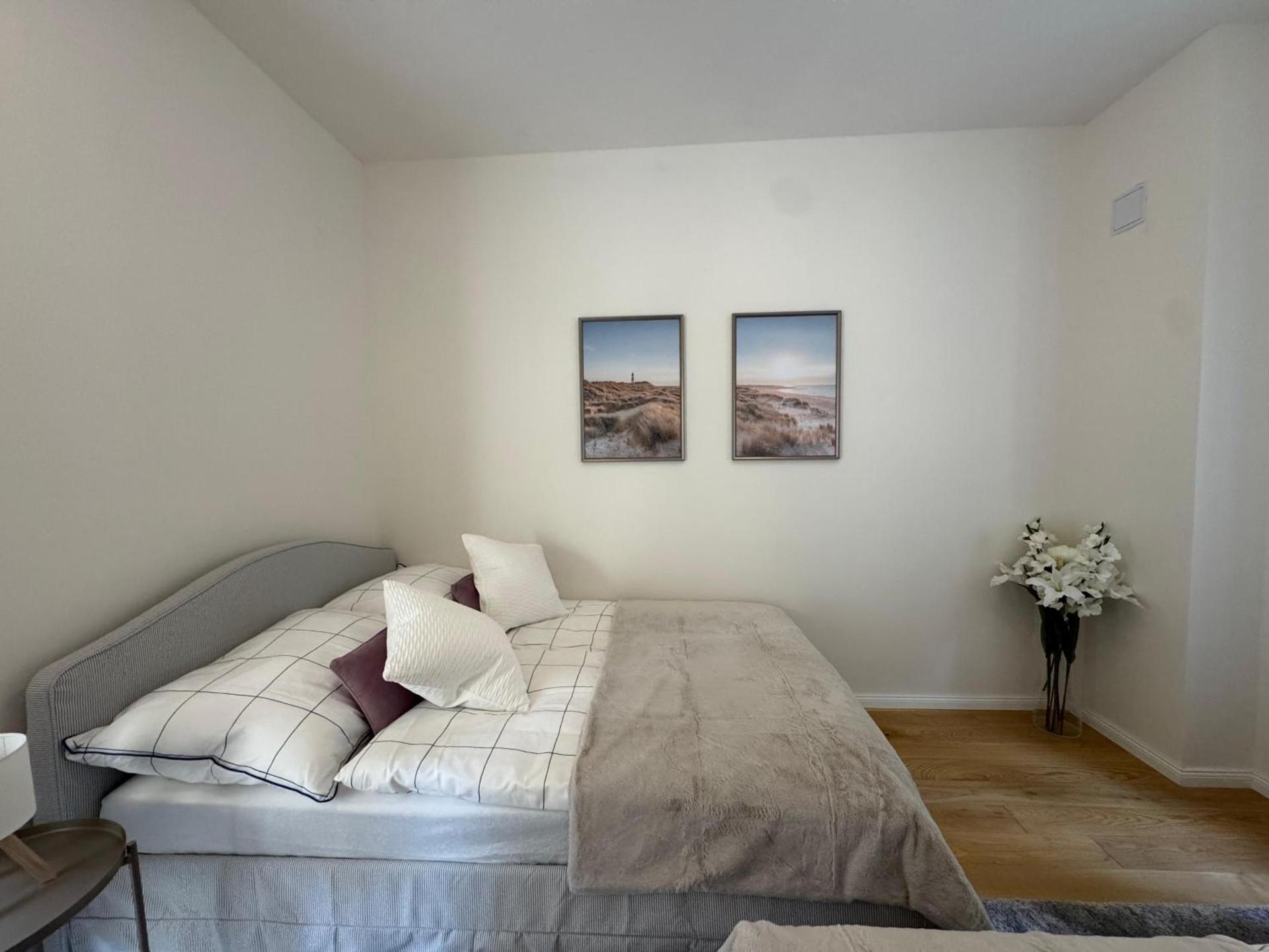 Modern Luxury Apartment with Garden