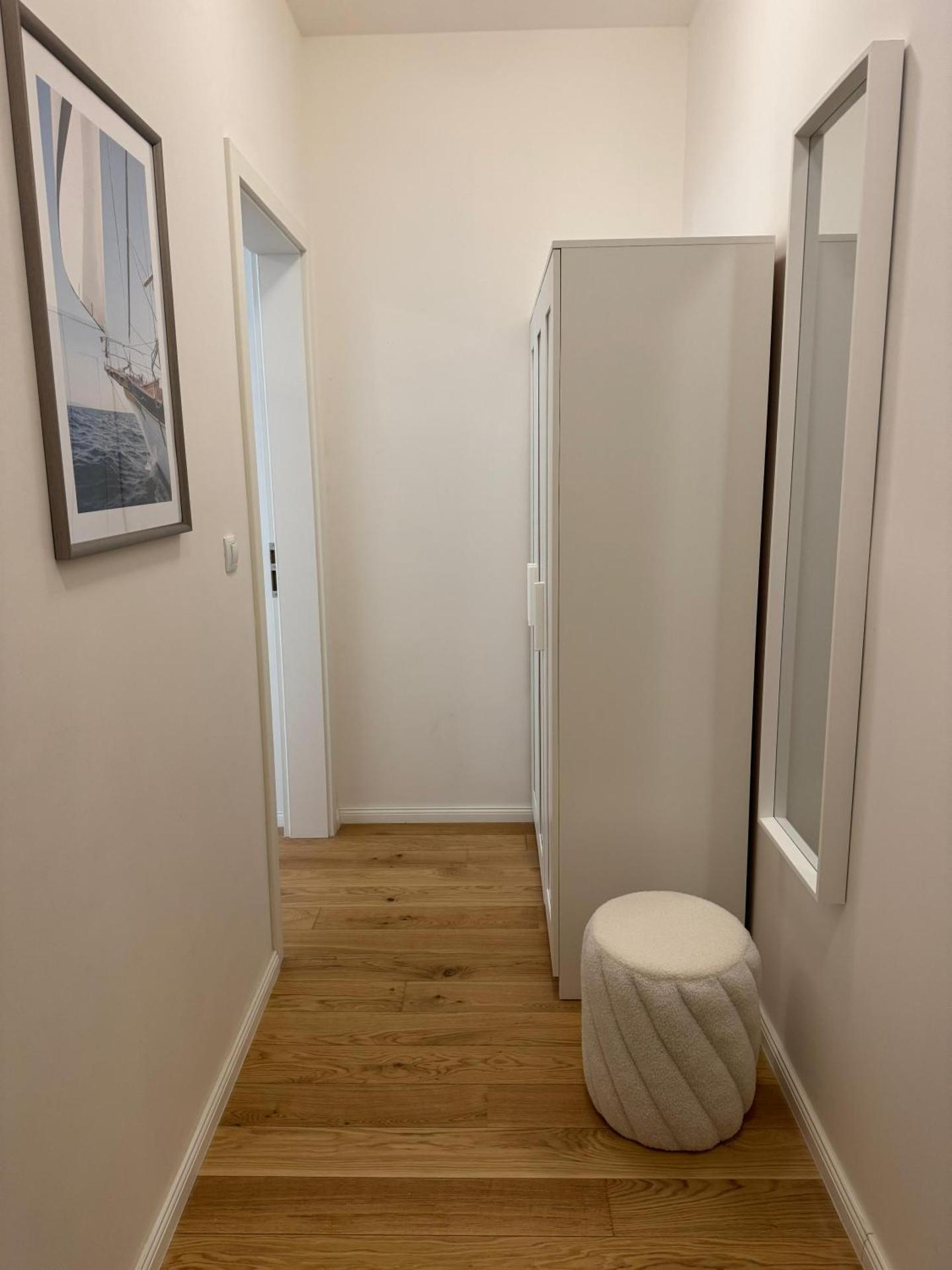 Modern Luxury Apartment with Garden