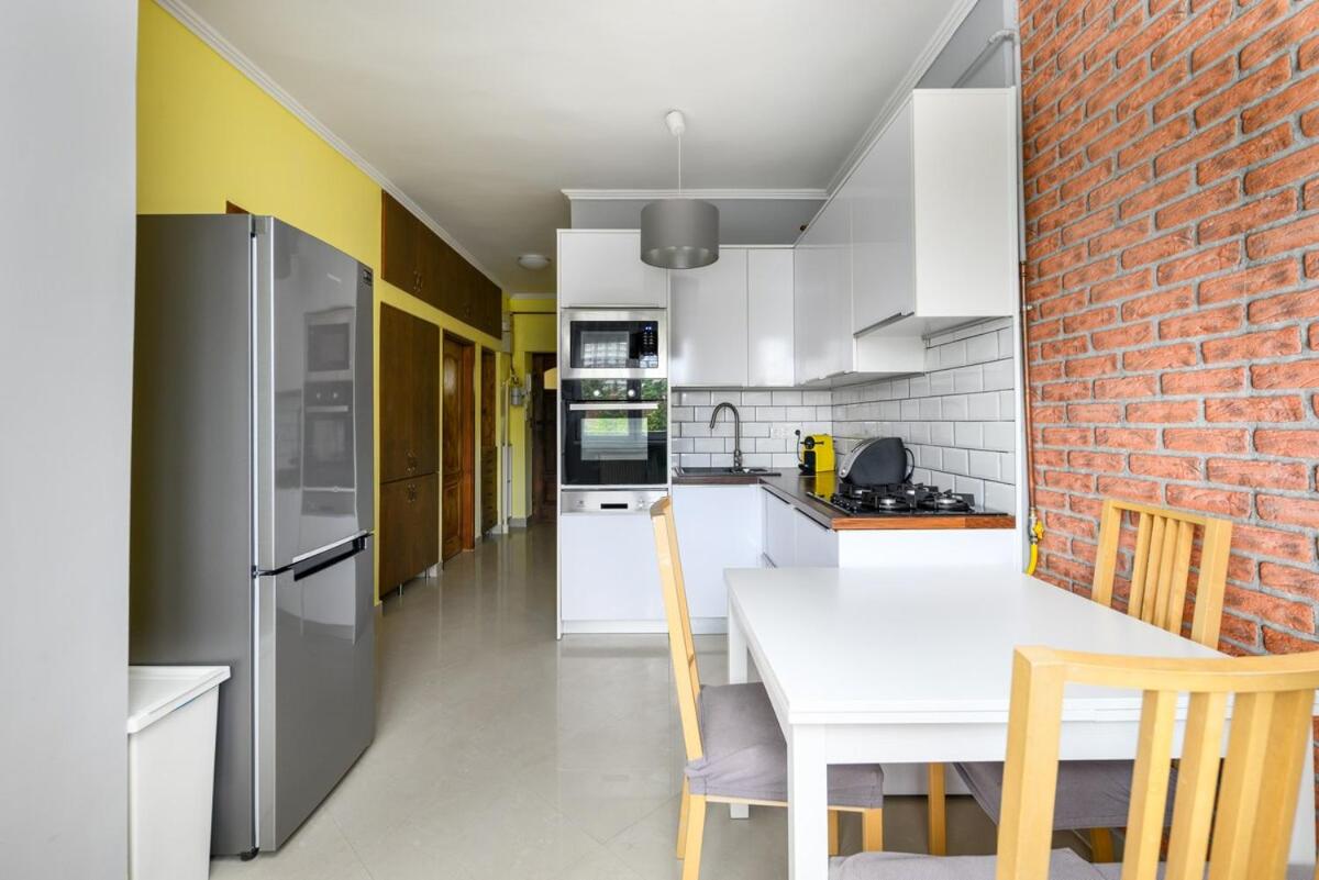 Buda Breeze 1BDR w AC by NW