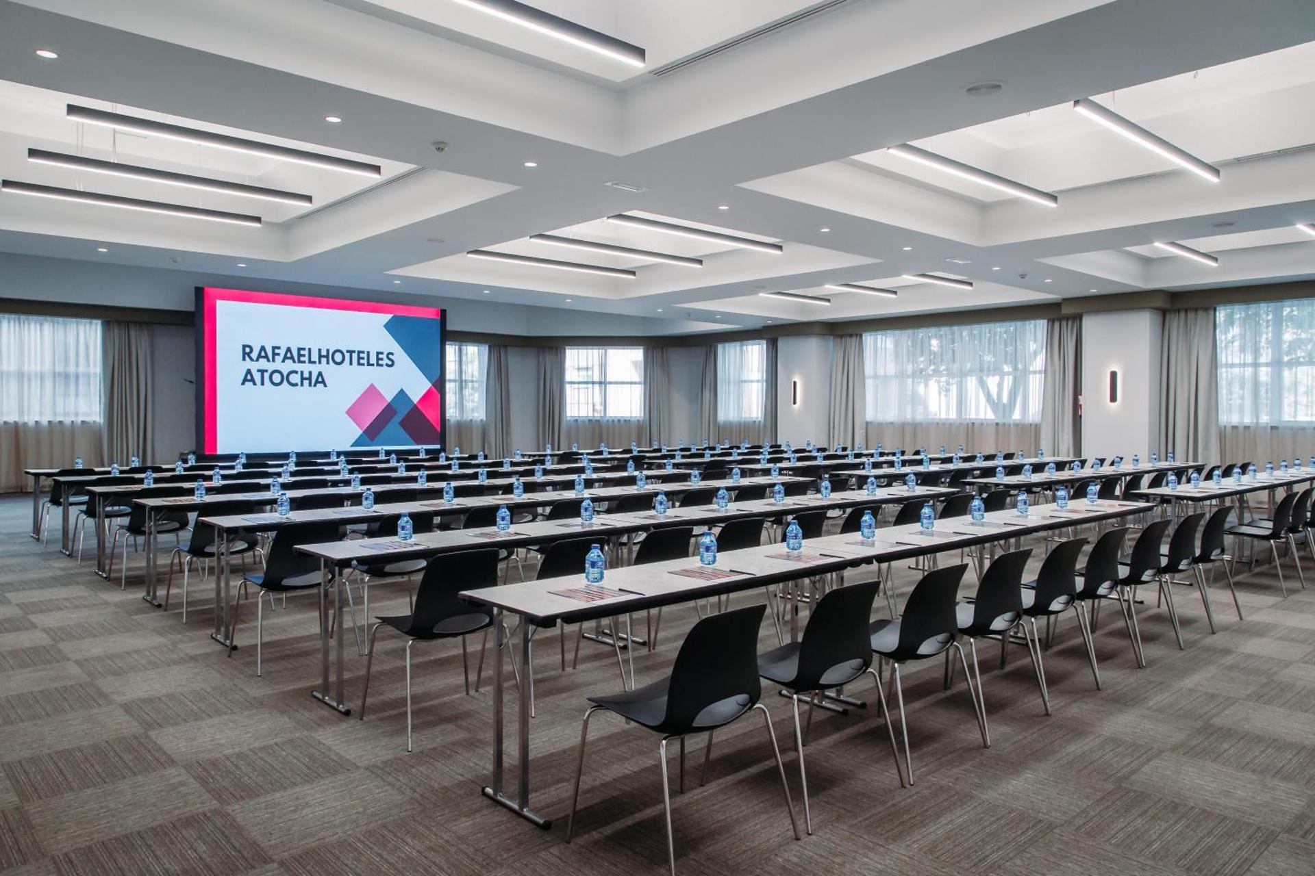 Meeting/conference room