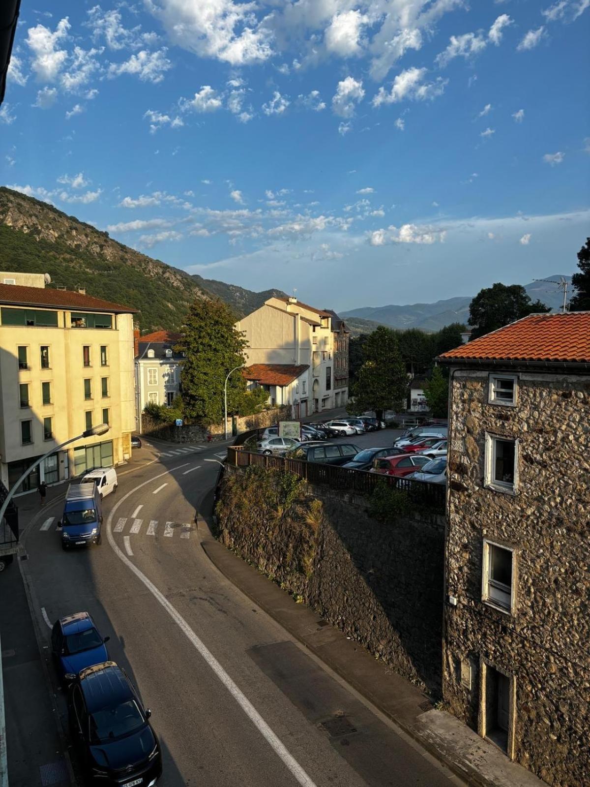 Charmant appartement mansardé en centre ville de Foix
