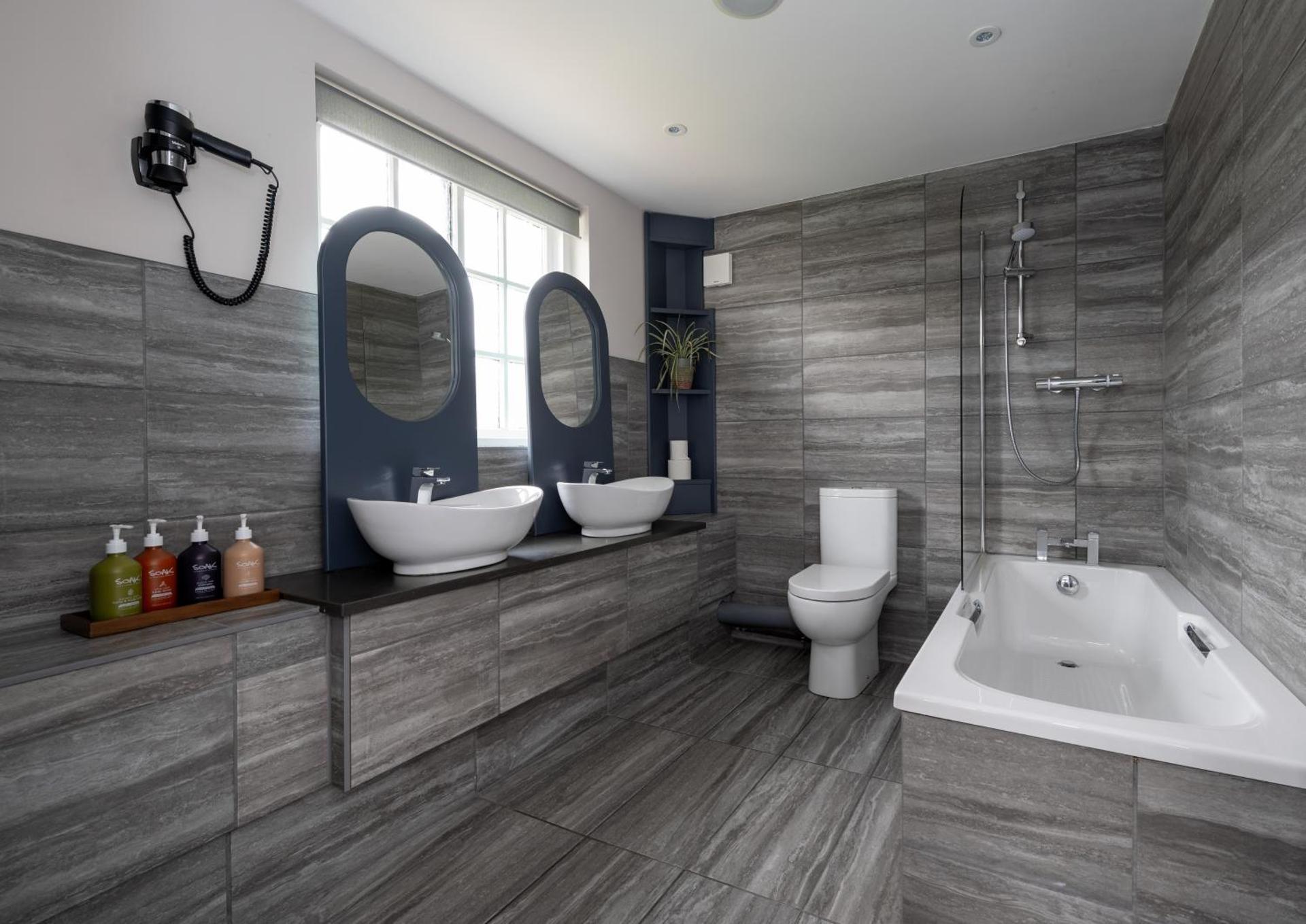 Stableside Hotel at York Racecourse