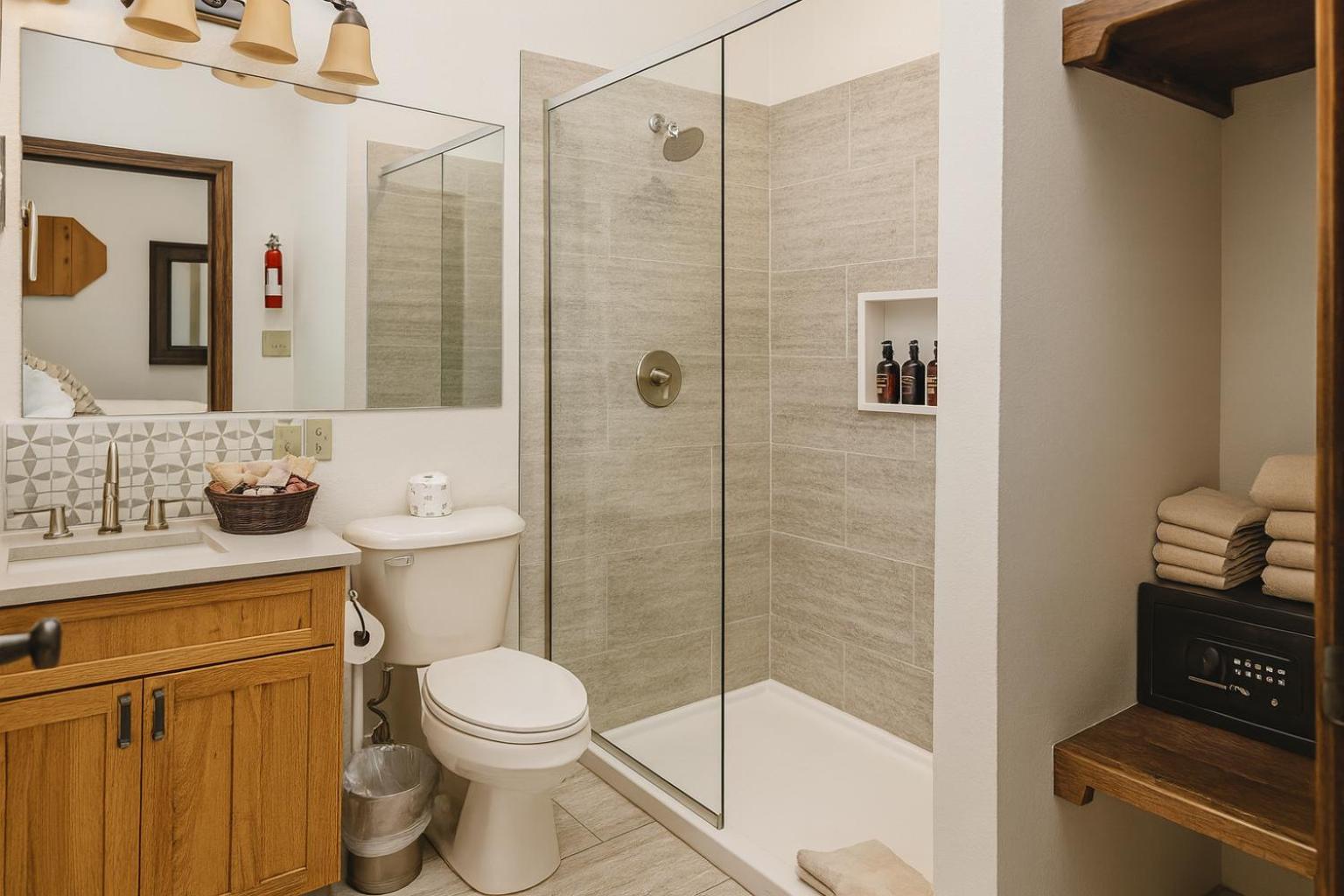 Cottam's Lodge by Alpine Village Suites