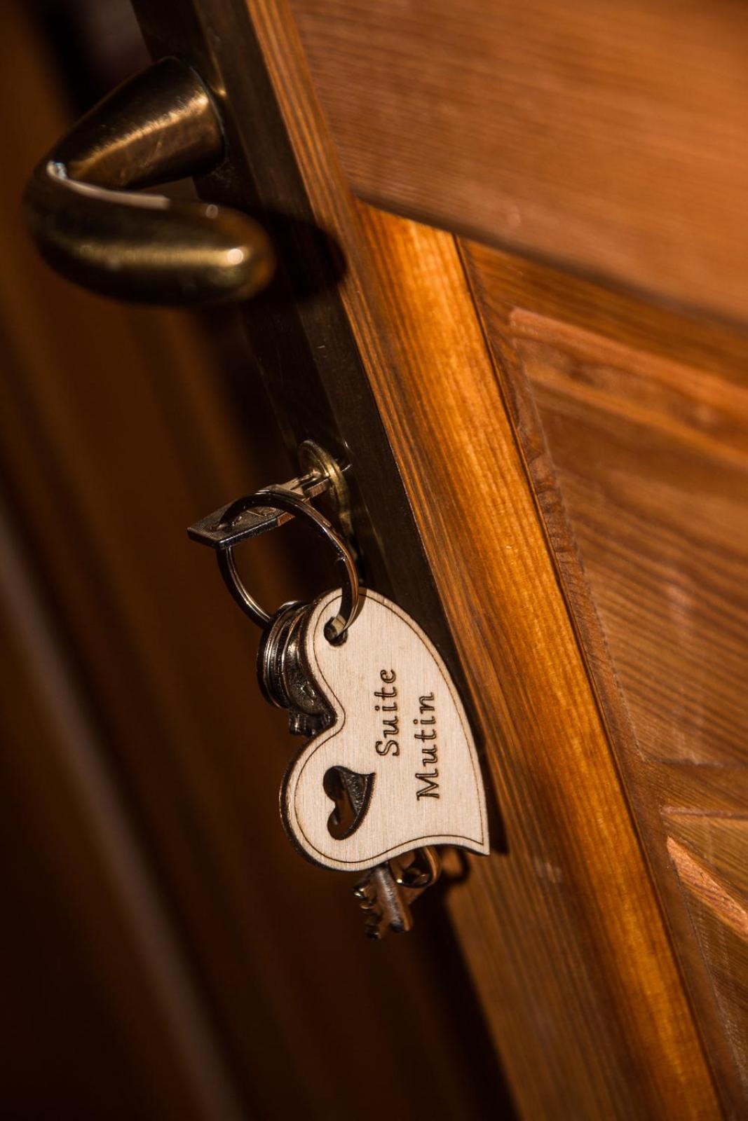 Logo/Certificate/Sign