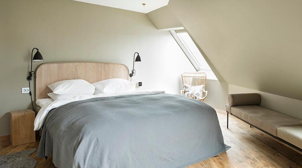 Queen Suite with Sea View