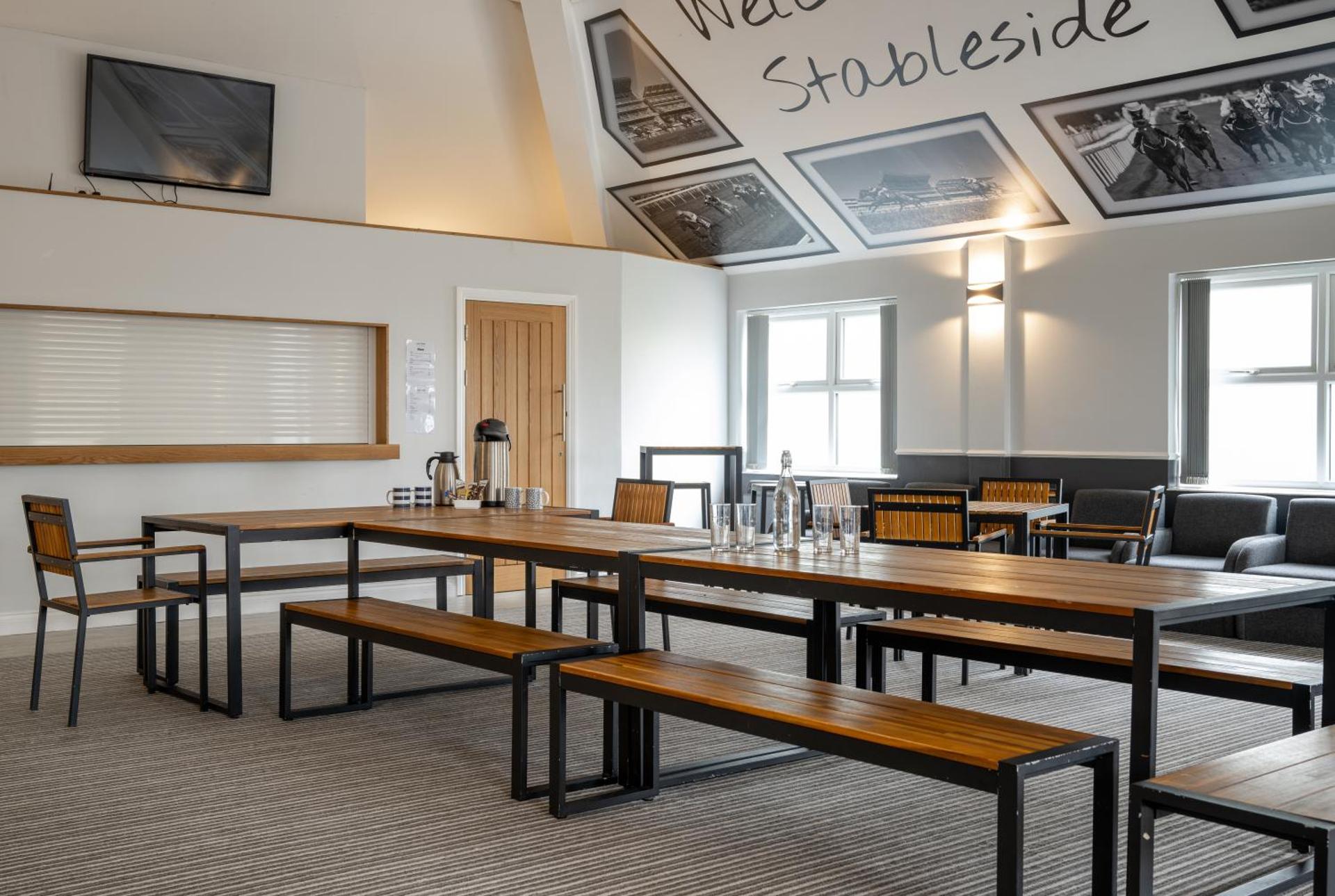 Stableside Hotel at York Racecourse