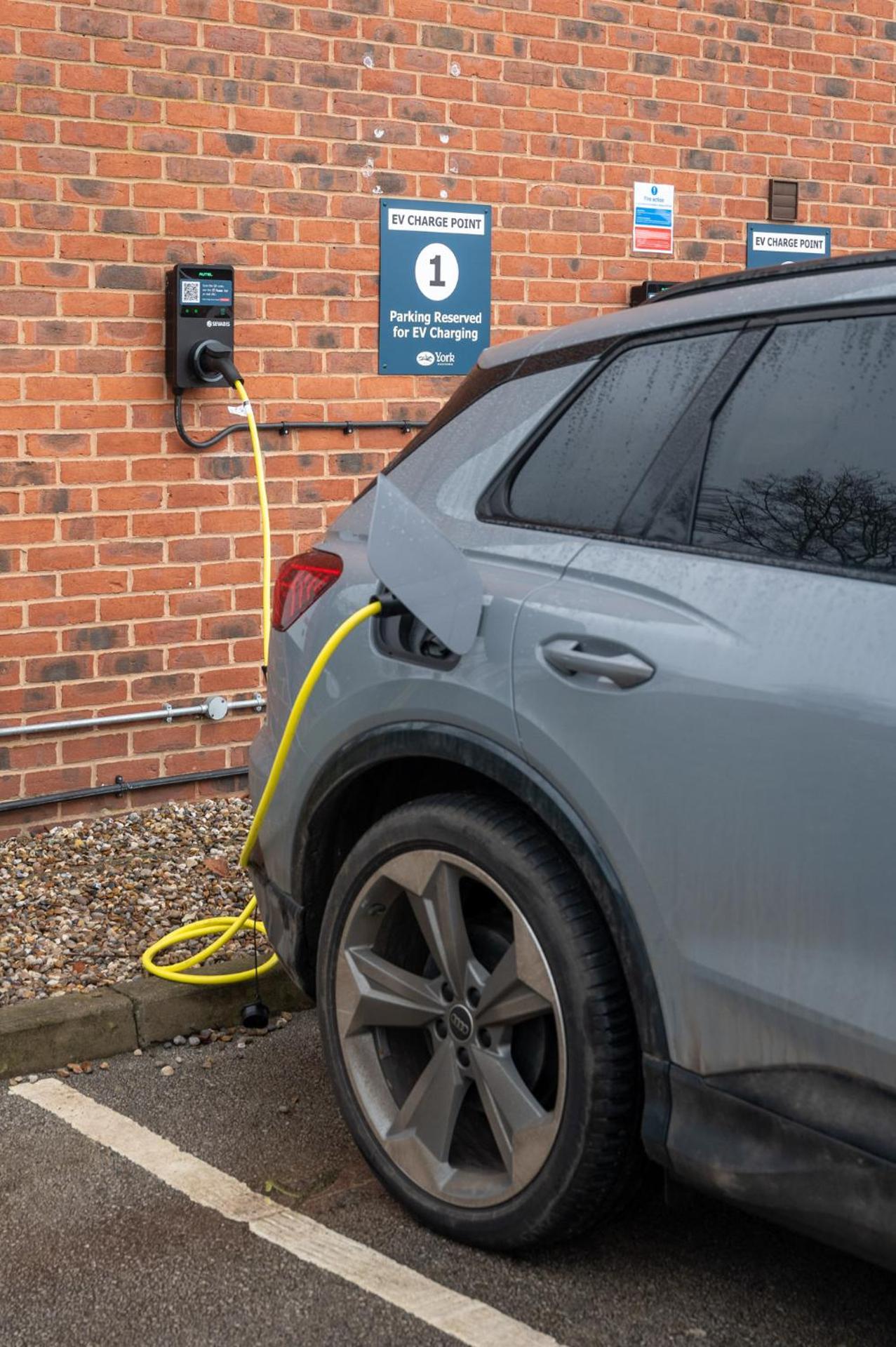 Stableside Hotel at York Racecourse