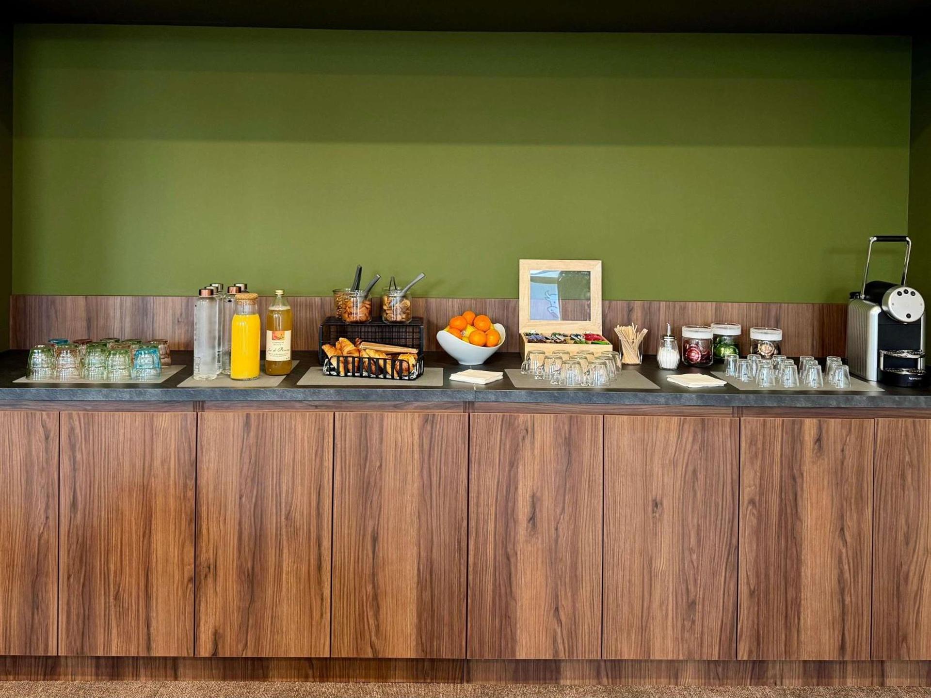 Meeting/conference room