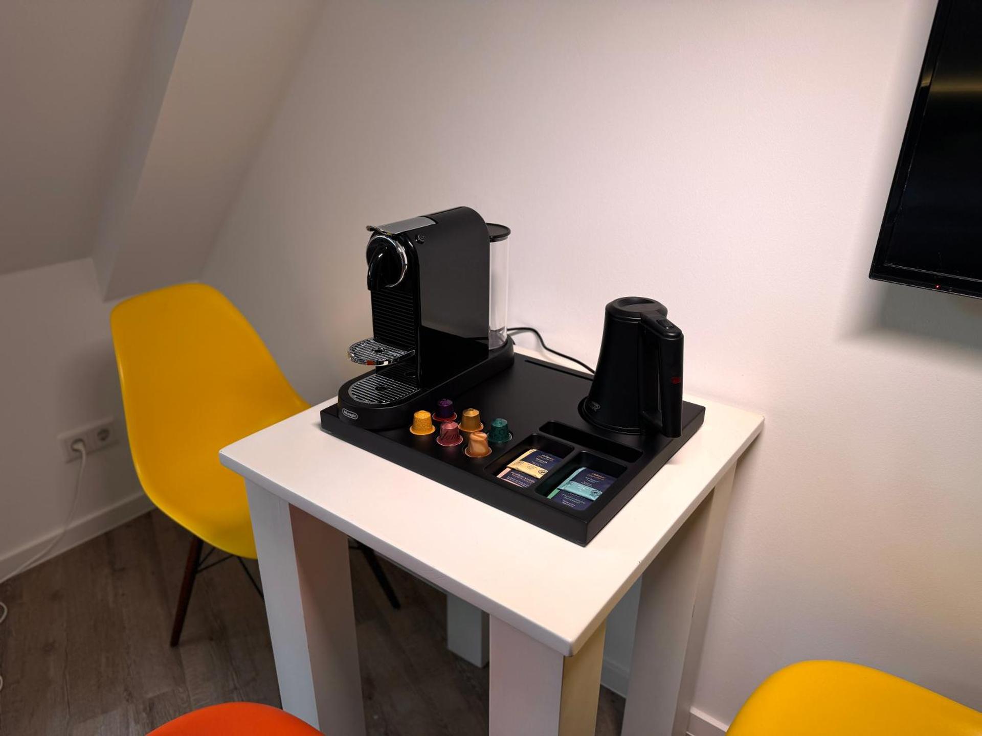 Coffee/tea facilities