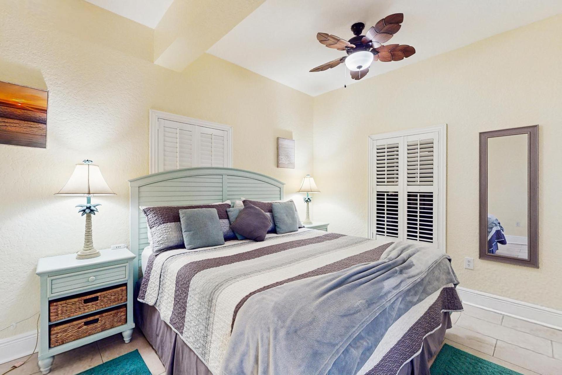 Palms of Treasure Island 108