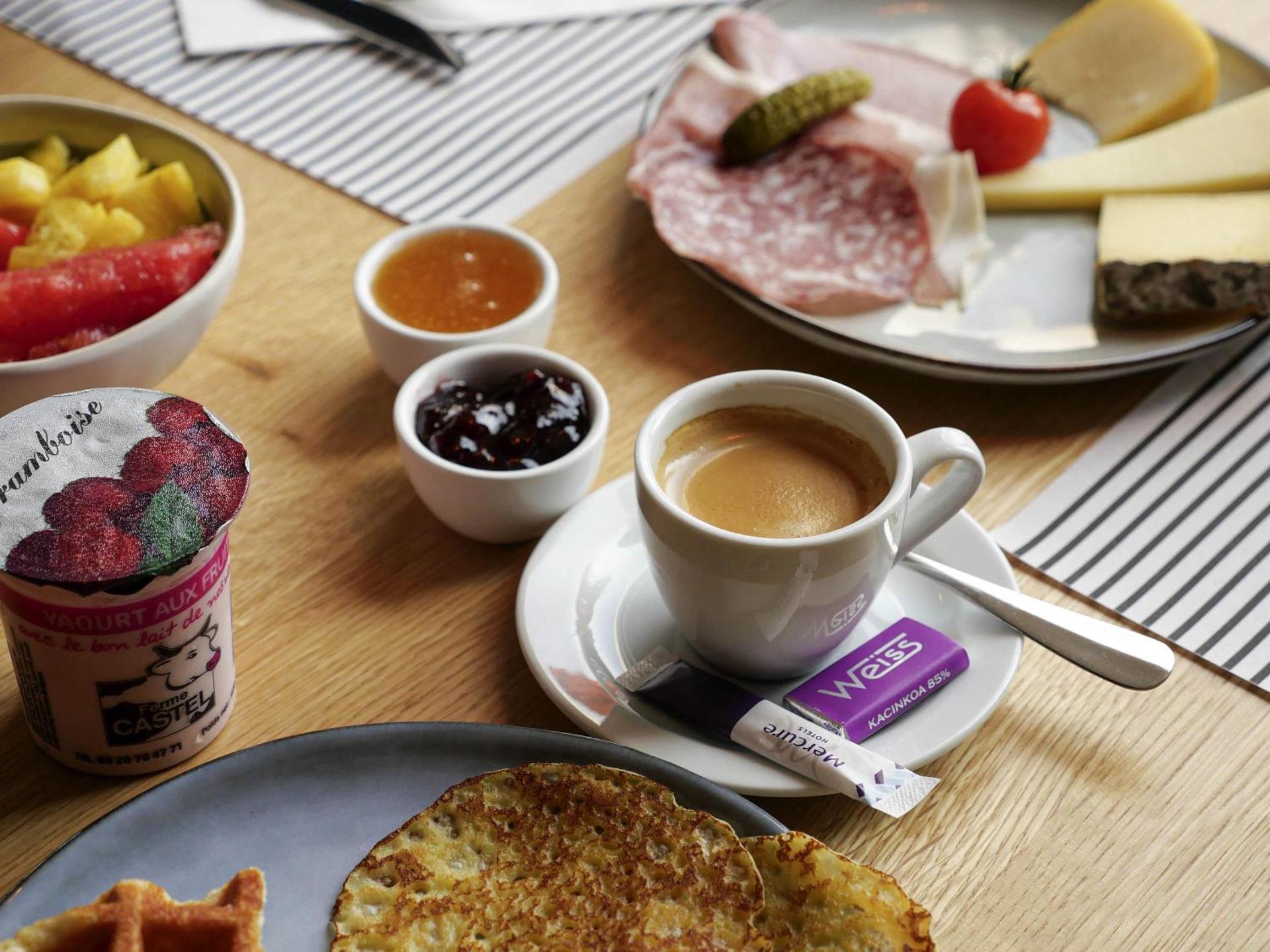 Restaurant/places to eat