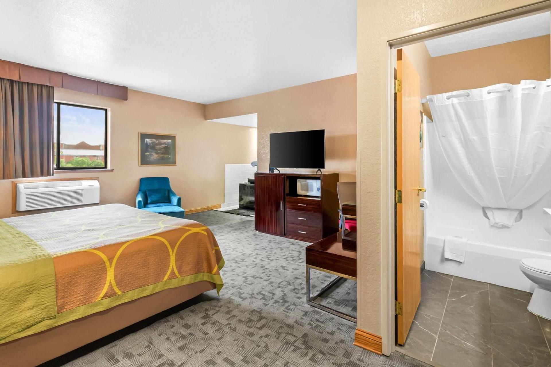 Photo of the whole room