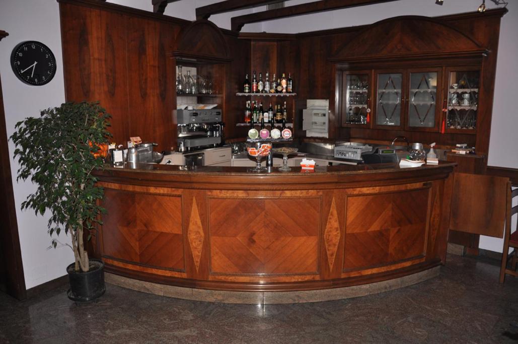 Lounge or bar