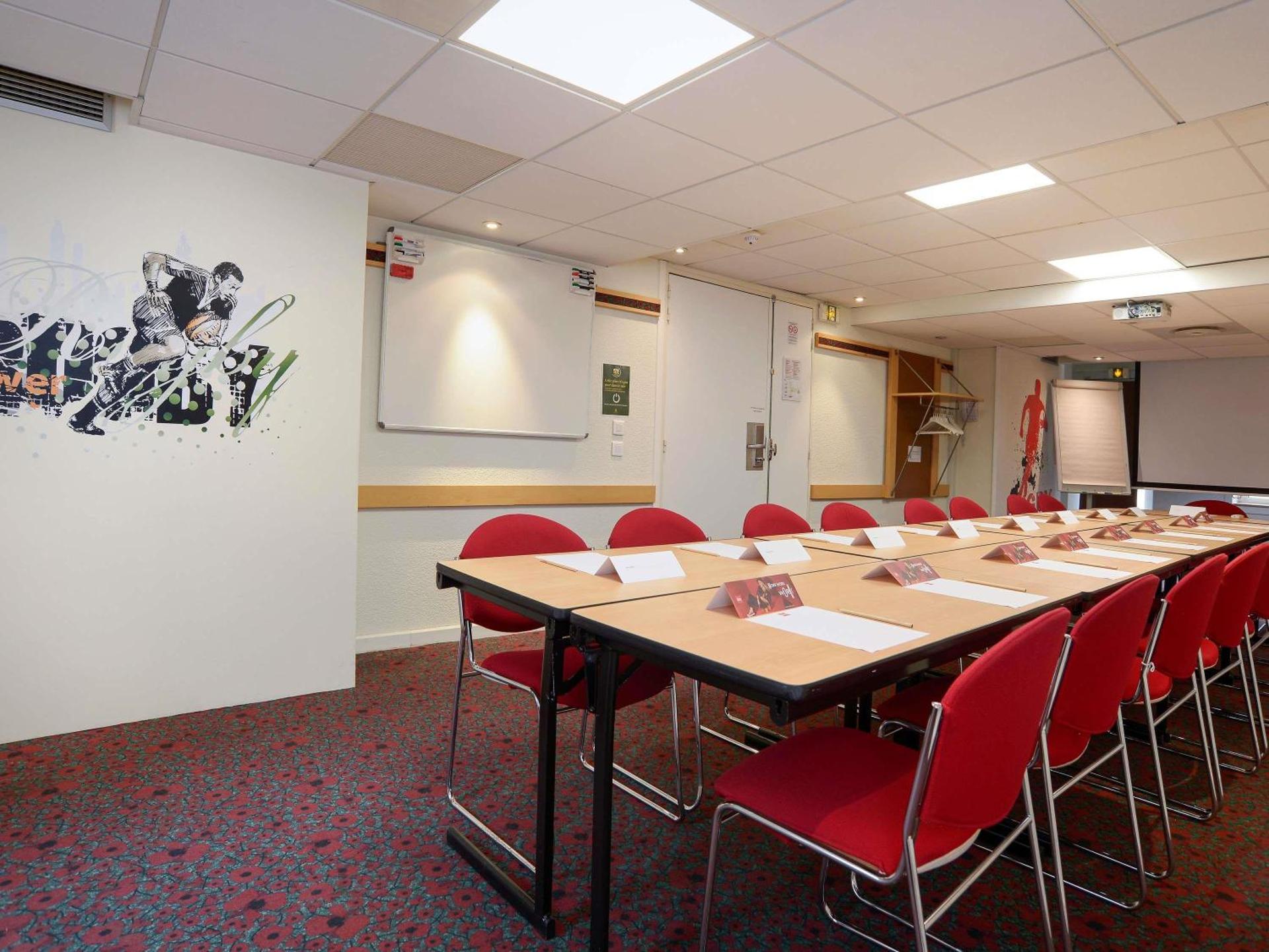 Meeting/conference room