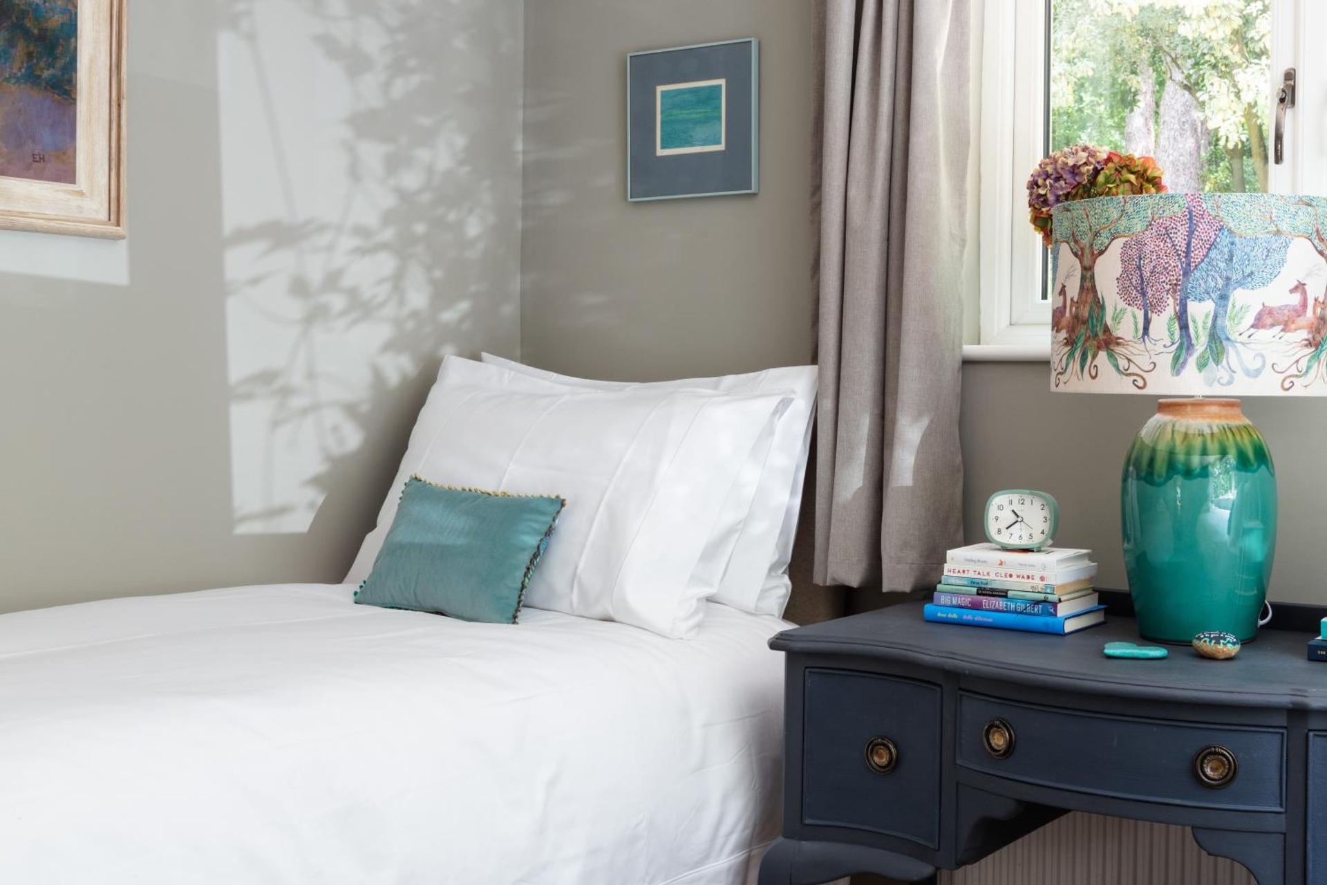 Nest Stay By The Butler Collection