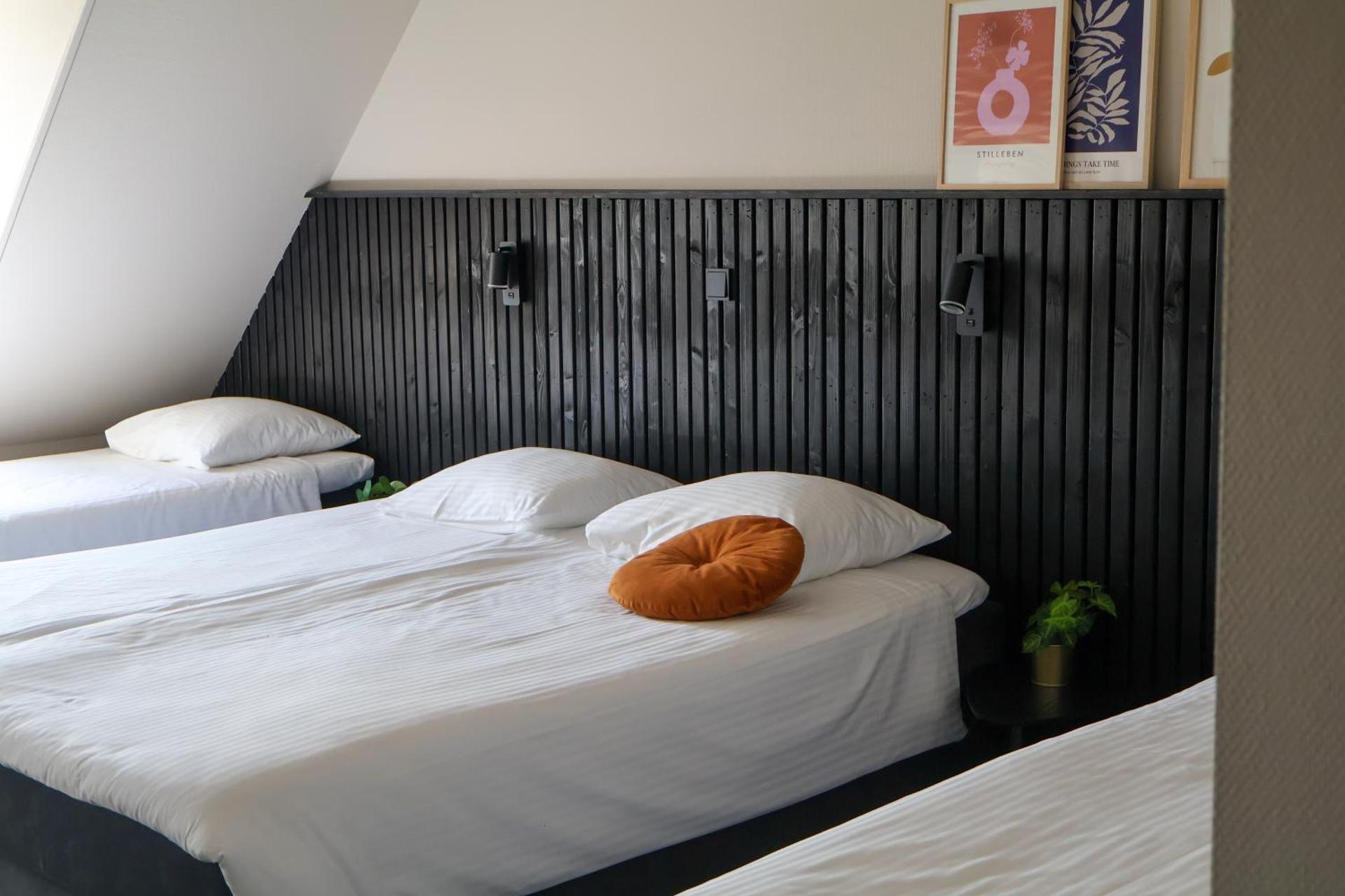 Neljän hengen huone - Oma kylpyhuone