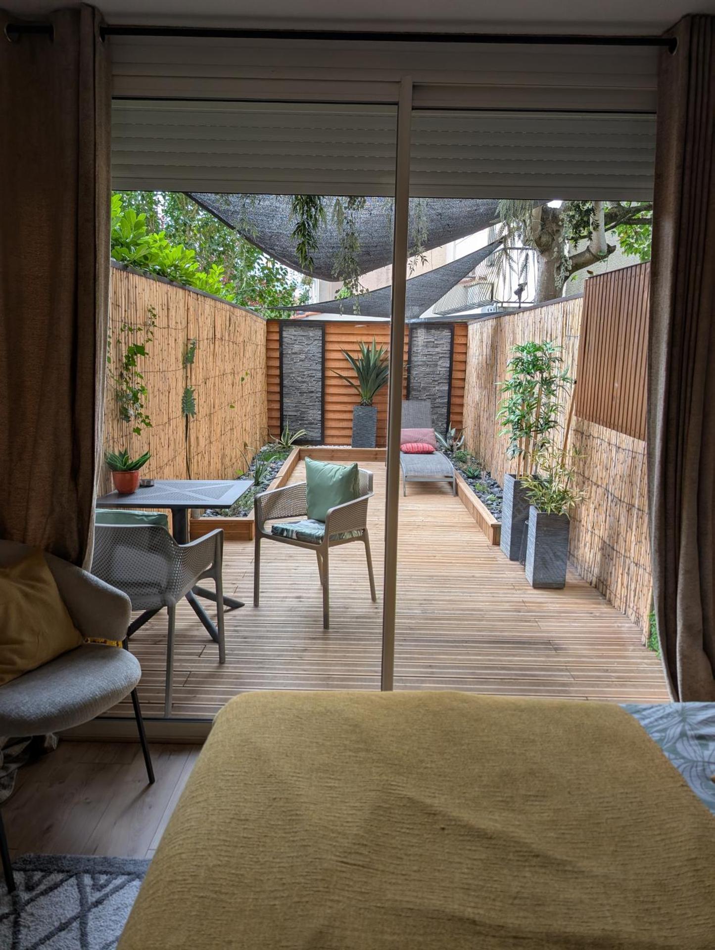 Studio avec terrasse privative