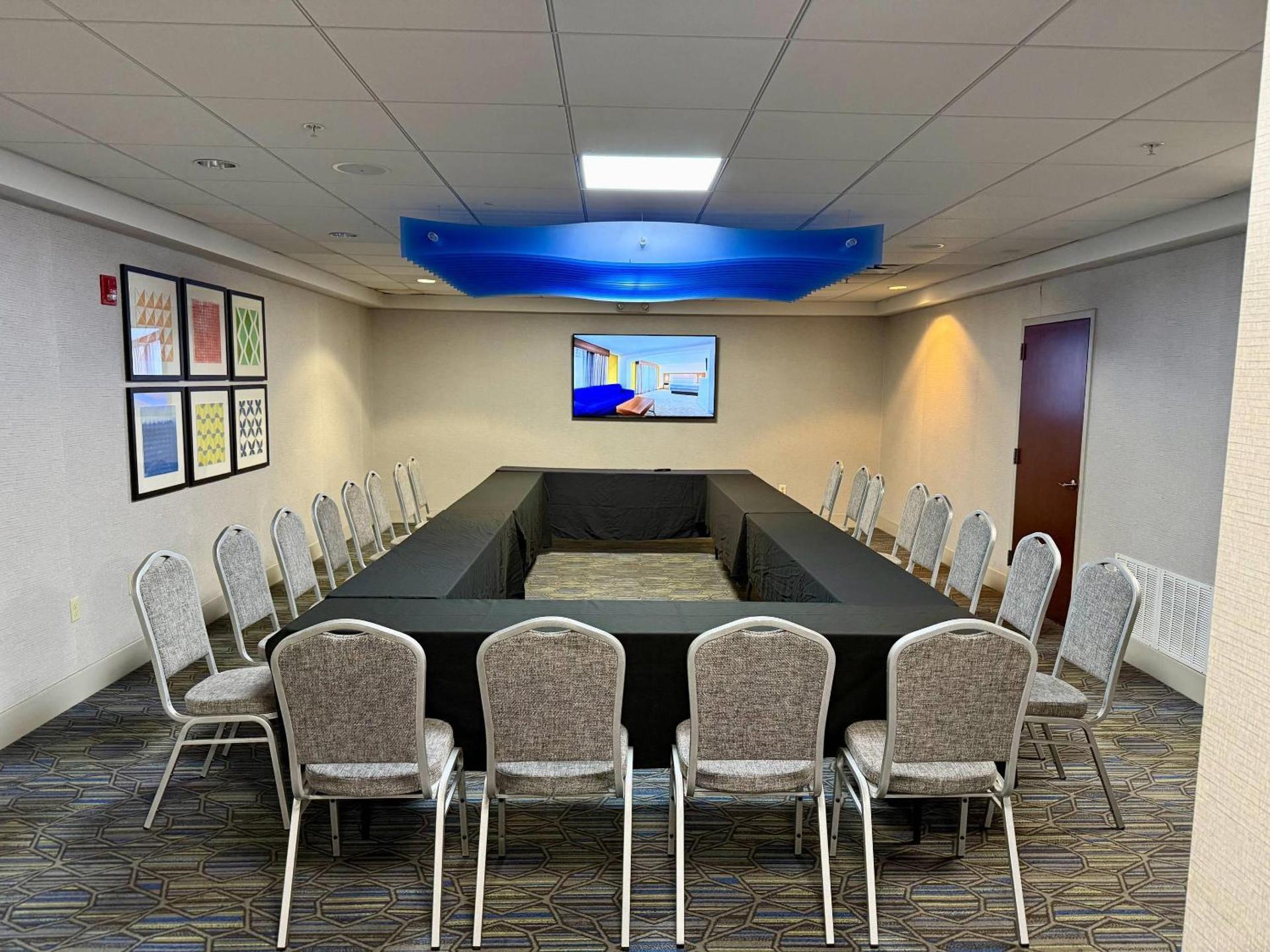 Meeting/conference room