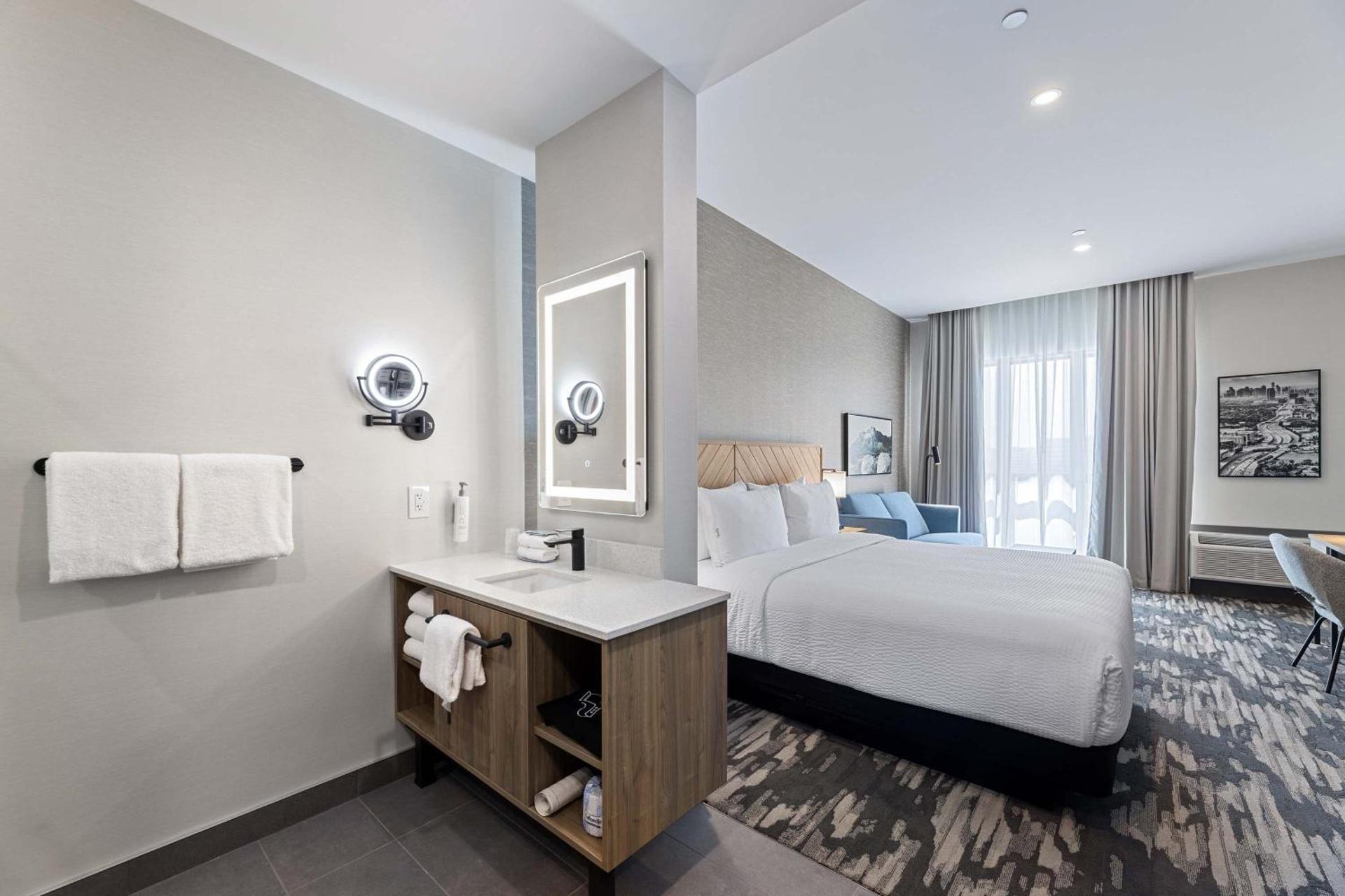 Photo of the whole room