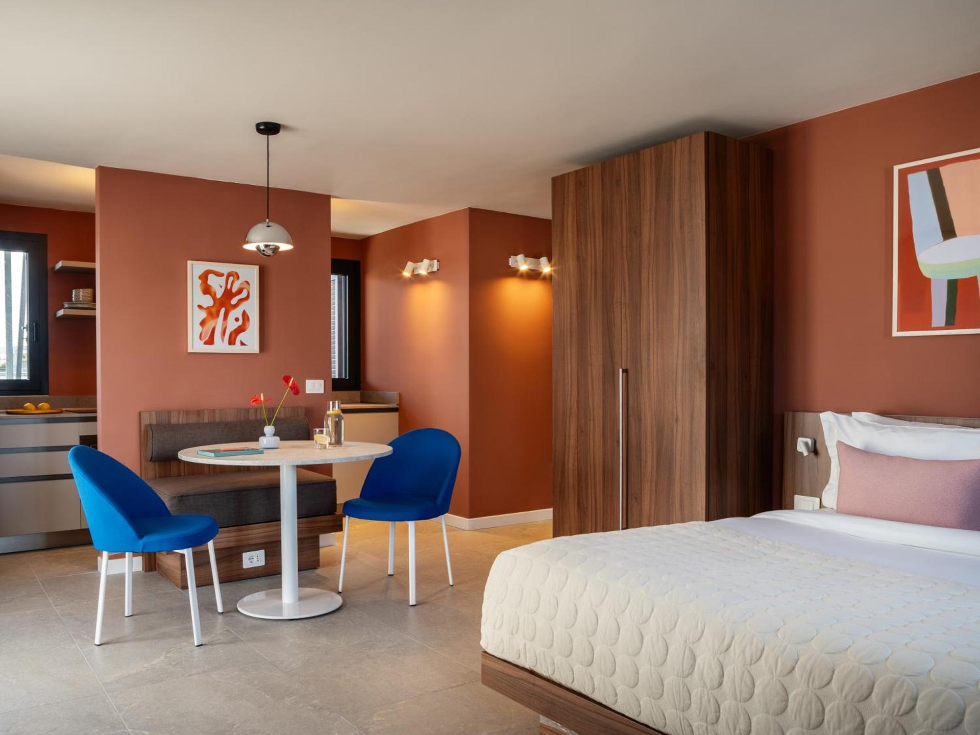 Photo of the whole room